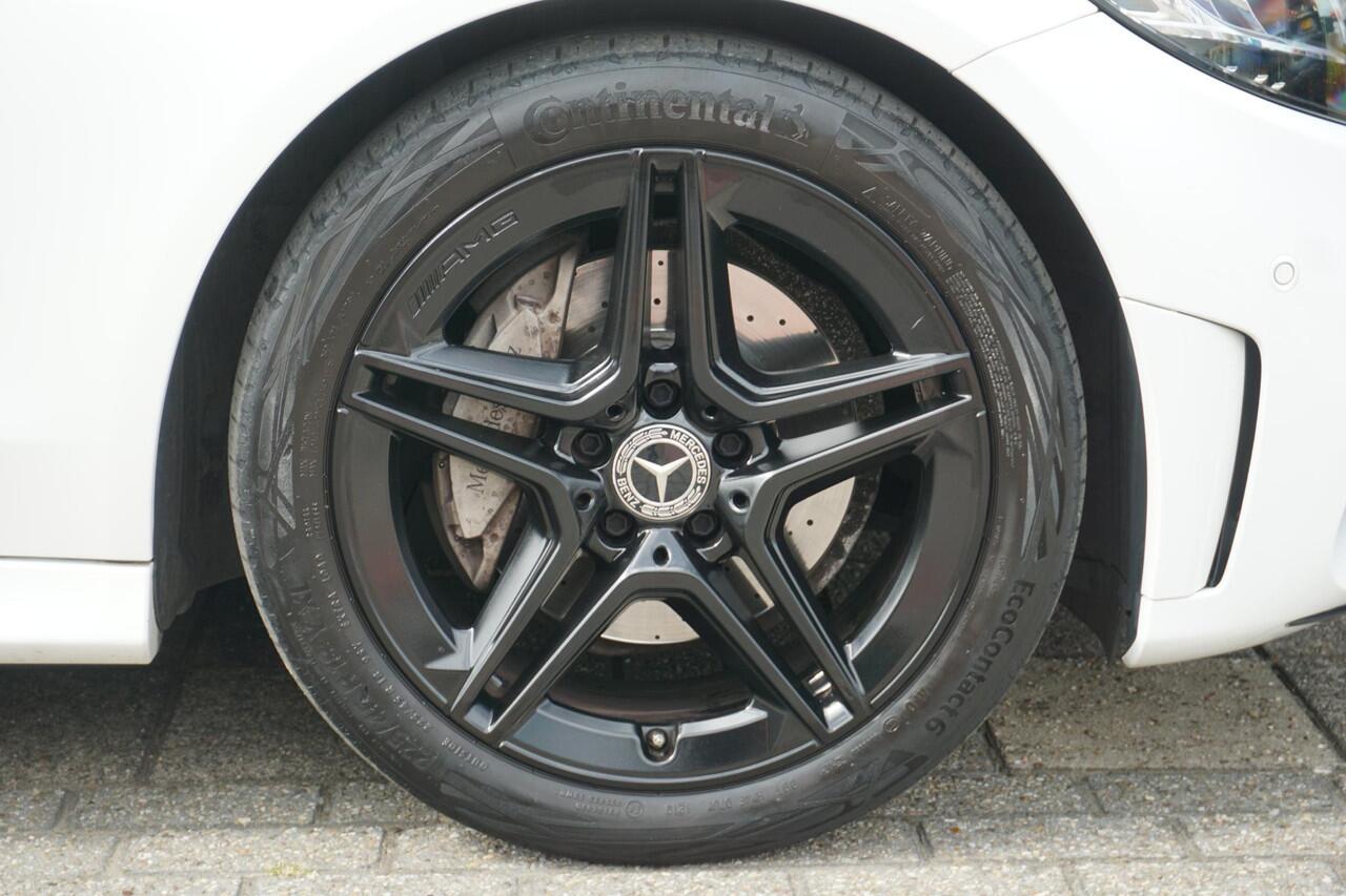 Mercedes-Benz C-KLASSE Cabrio 200 Premium Pack AMG | Airscarf