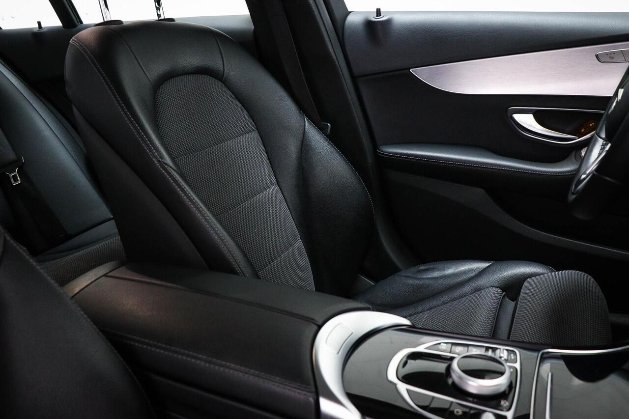 Mercedes-Benz C-KLASSE 180 Business Solution Avantgarde | LED | STOELVERWARMING | APPLE | CAMERA | 18"