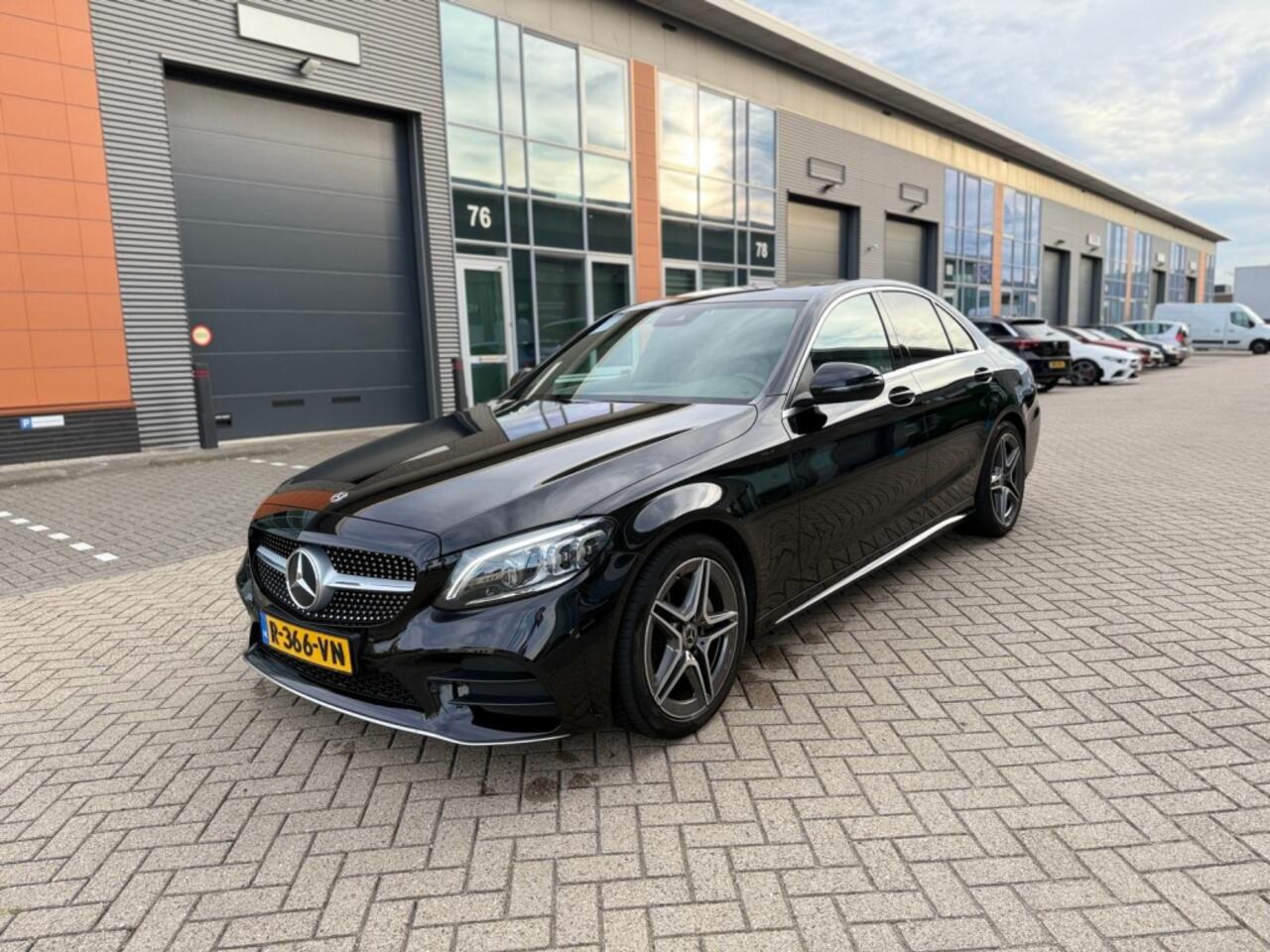 Mercedes-Benz C-KLASSE 180 Premium Pack| Amg-line|Airco|Navi|Pano