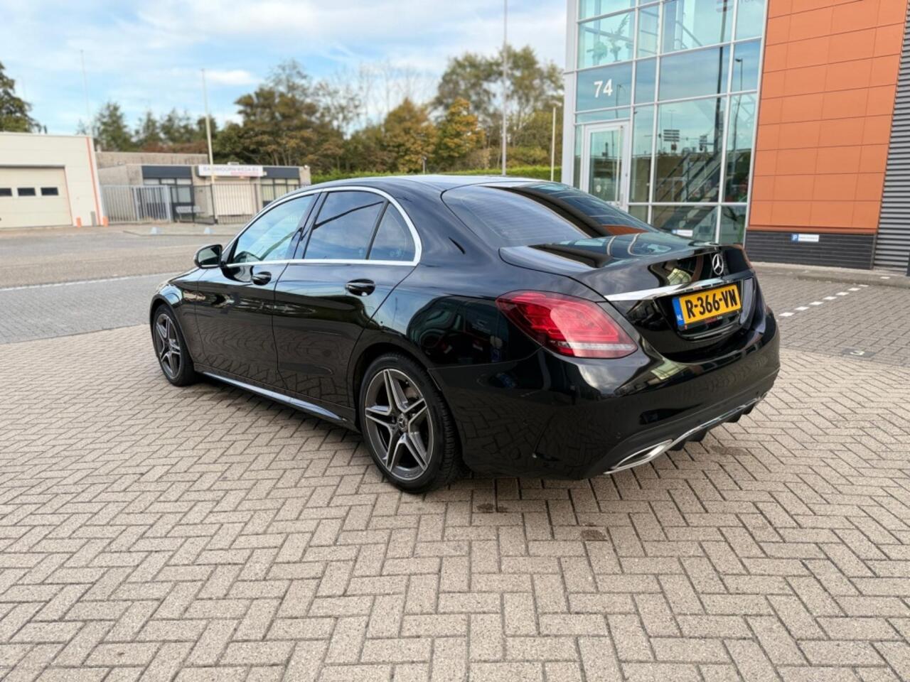 Mercedes-Benz C-KLASSE 180 Premium Pack| Amg-line|Airco|Navi|Pano