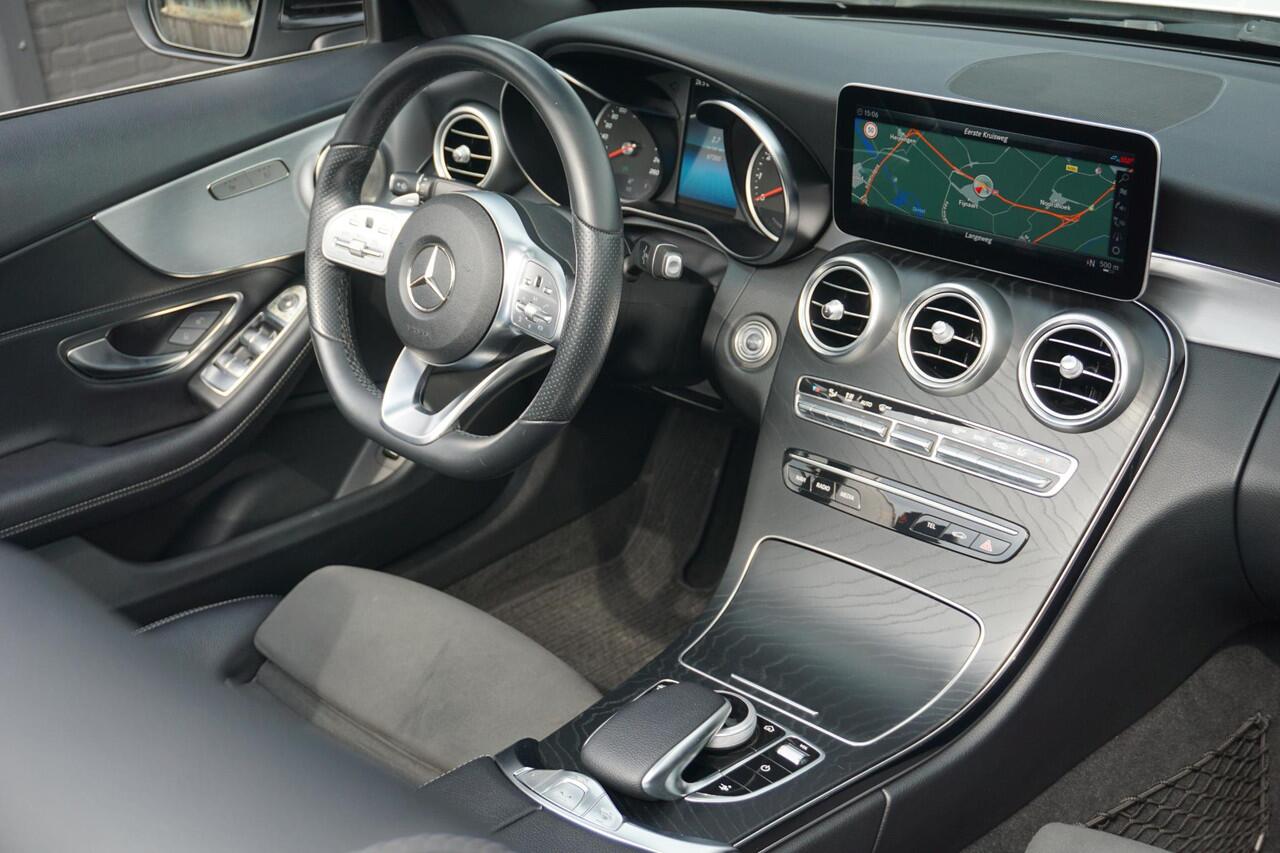 Mercedes-Benz C-KLASSE Cabrio 200 Premium Pack AMG | Airscarf