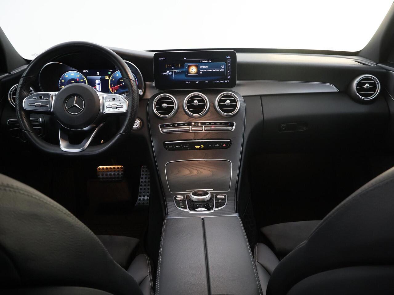 Mercedes-Benz C-KLASSE Estate 160 Business Solution | AMG | Night | Panoramadak | Widescreen | 360 graden camera |
