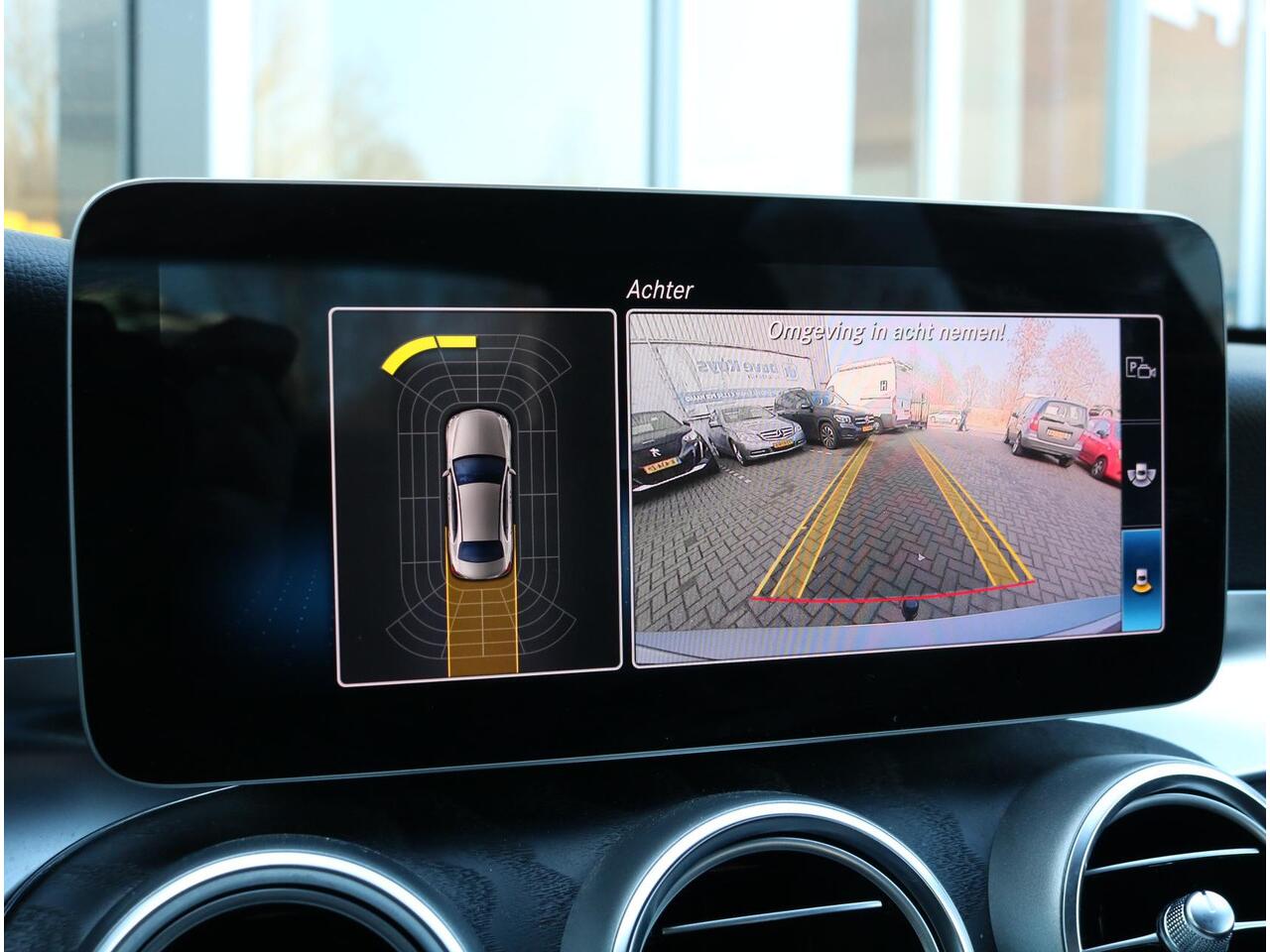 Mercedes-Benz C-KLASSE 180 AMG Line | Night edition | Apple Carplay