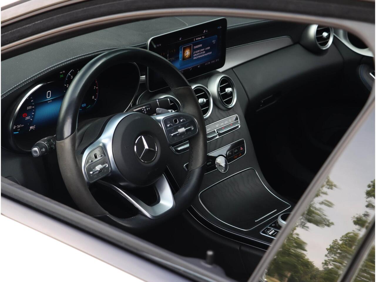 Mercedes-Benz C-KLASSE Estate 200 4MATIC AMG Advantage Pack Sfeerverl. | ACC | Trekhaak