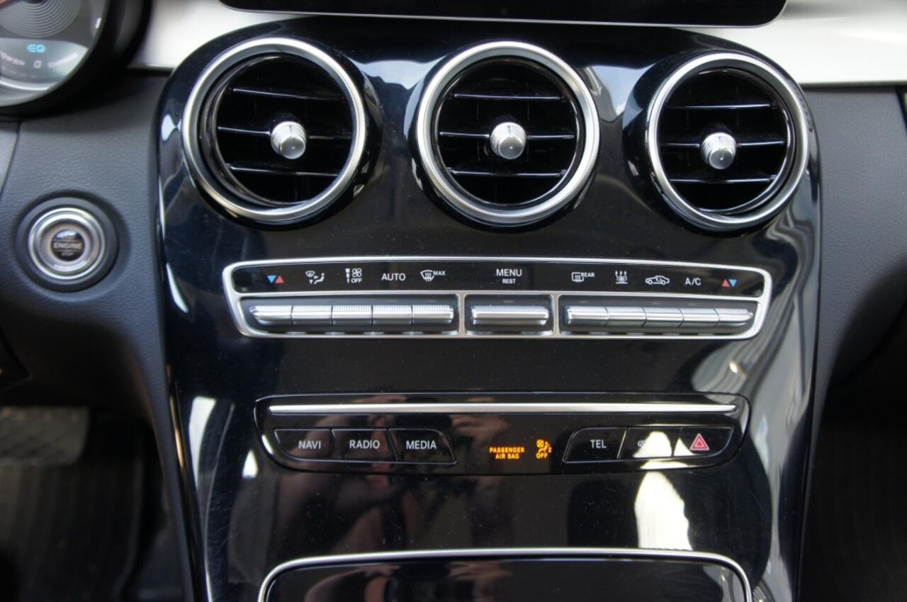 Mercedes-Benz C-KLASSE C 300e Estate Avantgarde Hybrid 320pk