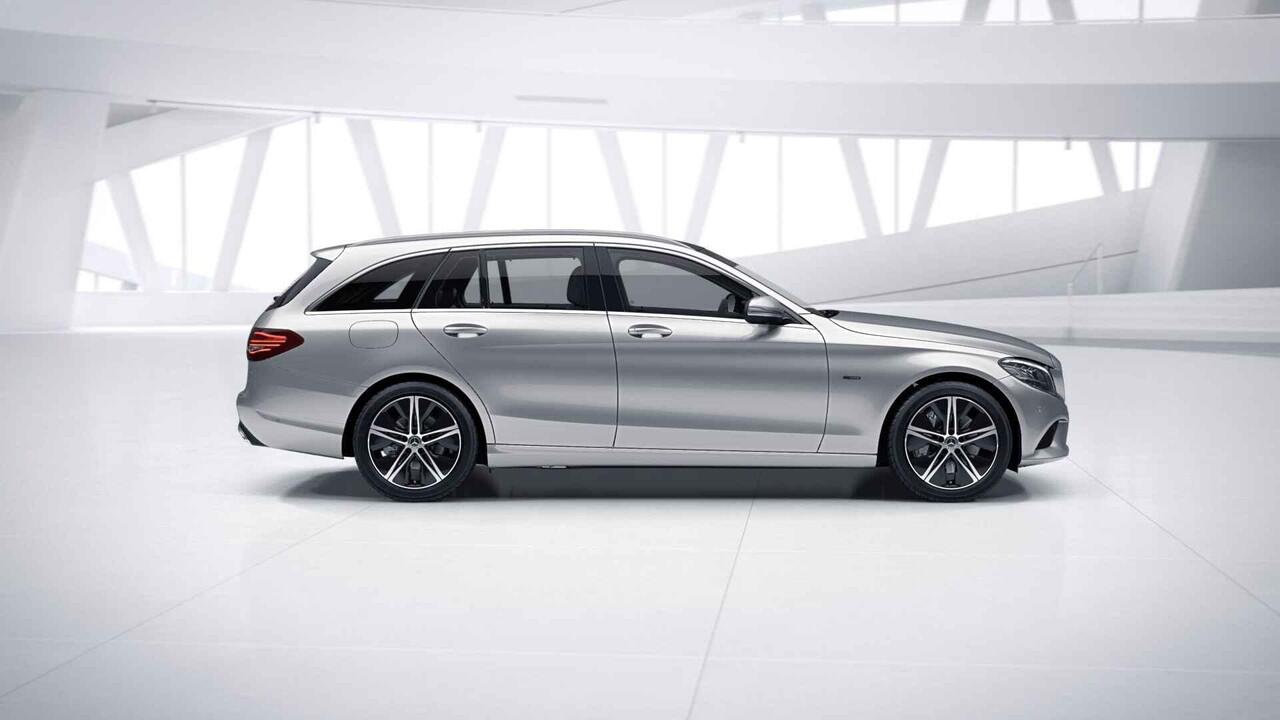 Mercedes-Benz C-KLASSE Estate 300 de Business Solution AMG Limited | Panoramadak | Widescreen | Burmester | Stoelverwarming |