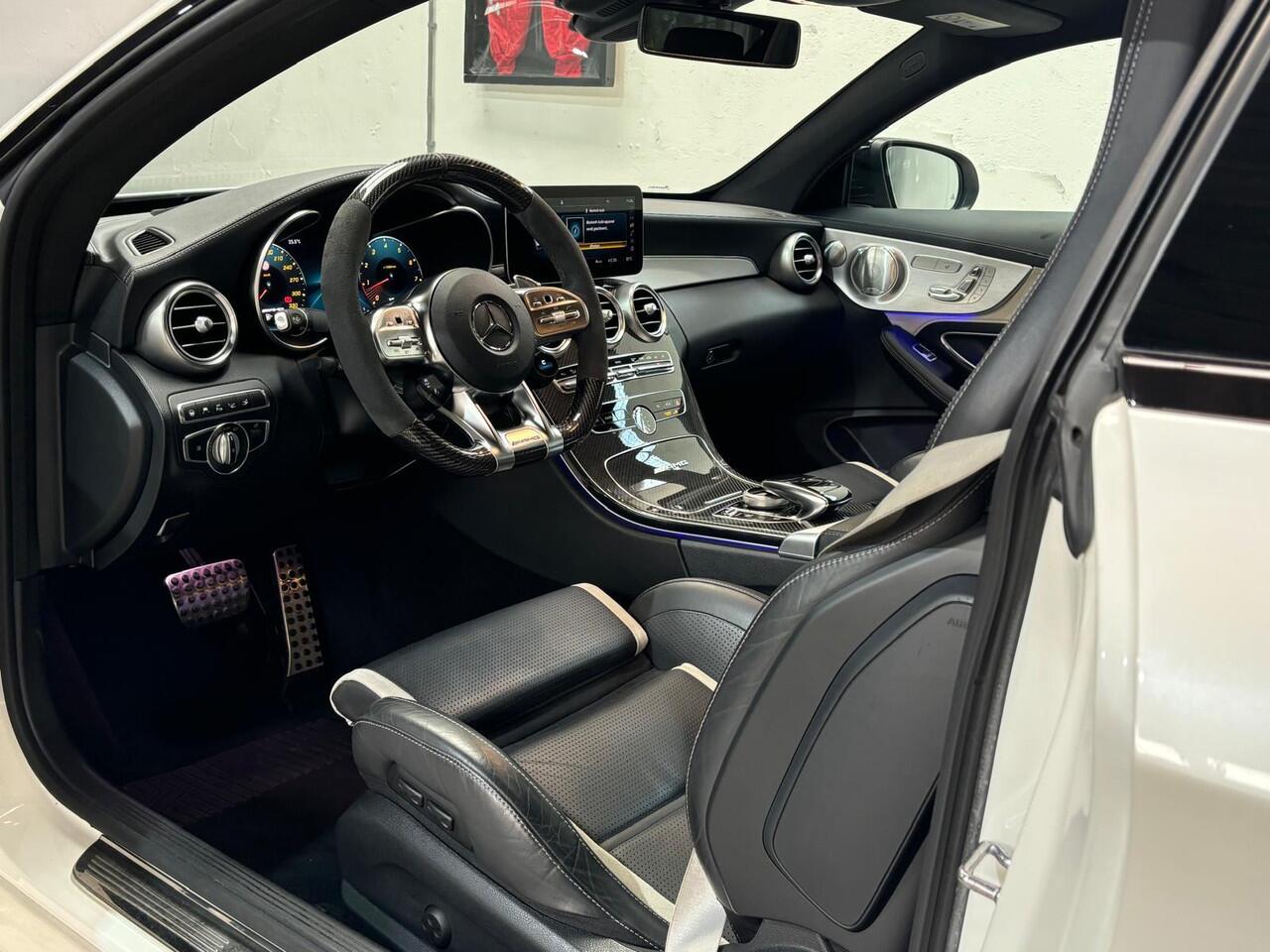 Mercedes-Benz C-KLASSE Coupé AMG 63 S Premium Plus | Keramisch | Rijassistentie | AMG Performance | Burmester | Zeer compleet |