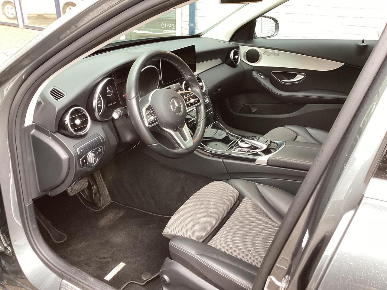 Mercedes-Benz C-KLASSE 180 Premium Plus Pack Schuifkanteldak Led verlichting