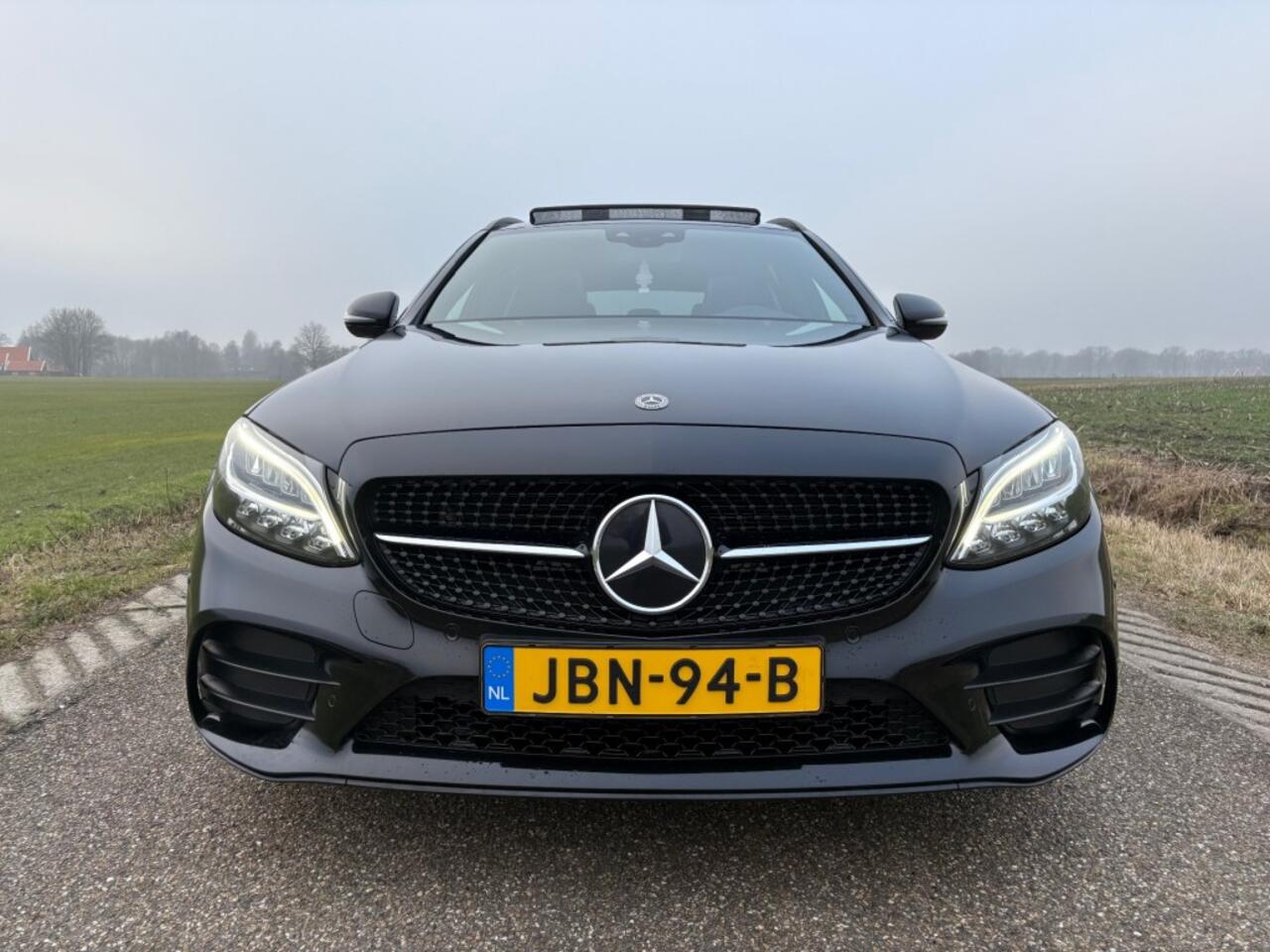 Mercedes-Benz C-KLASSE 300 E AMG NIGHT PAKKET / PANO / 330 PK