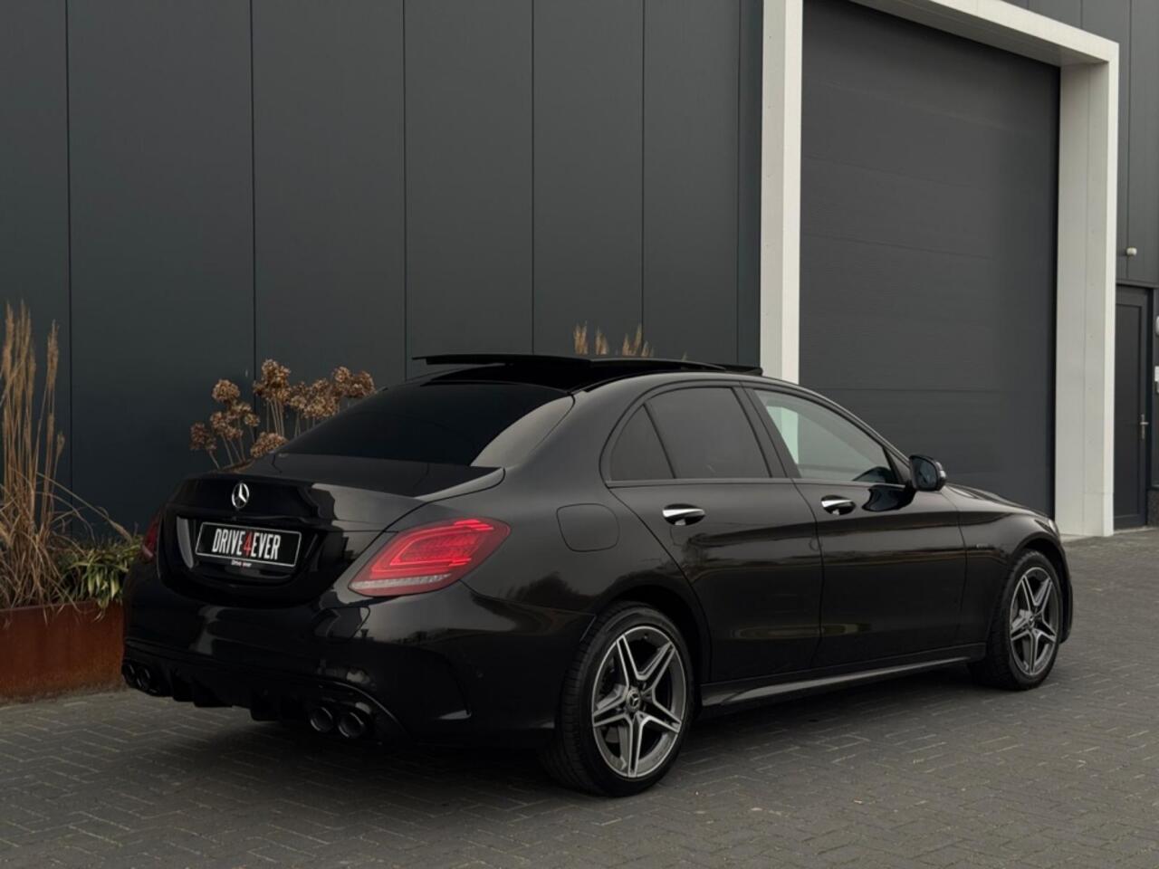 Mercedes-Benz C-KLASSE 300 e Bns Sol. AMG FULL PANO NAVI 360 CAMERA LEDER LED