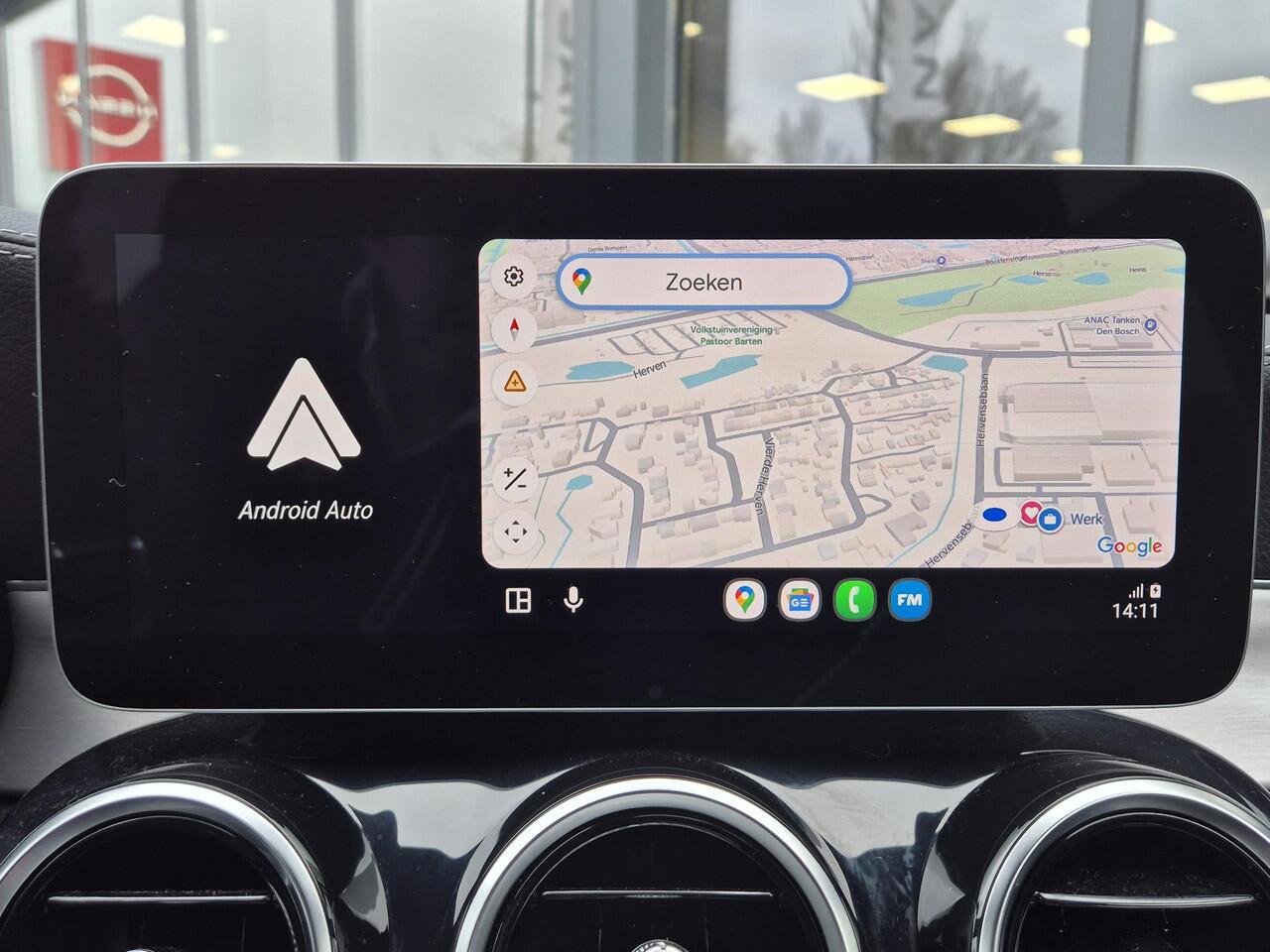 Mercedes-Benz C-KLASSE Estate 300 e Premium Plus Pack | Trekhaak | AppleCarplay / AndroidAuto | AMG Pakket | Volledige dealer historie |