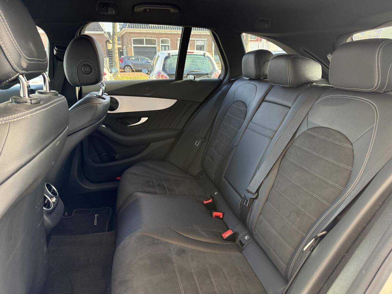 Mercedes-Benz C-KLASSE Estate 300 e | AMG-Line | Navi | Climate & Cruise Control | Stoelverwarming | PDC met Camera |