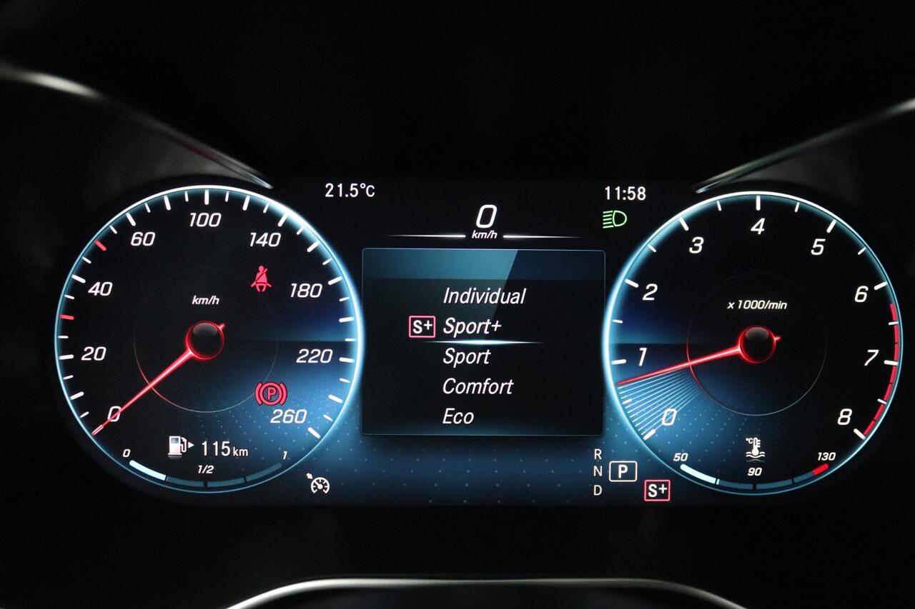 Mercedes-Benz C-KLASSE Estate 180 AMG Line | 360º Camera | Sfeerverlichting | Matrix LED |