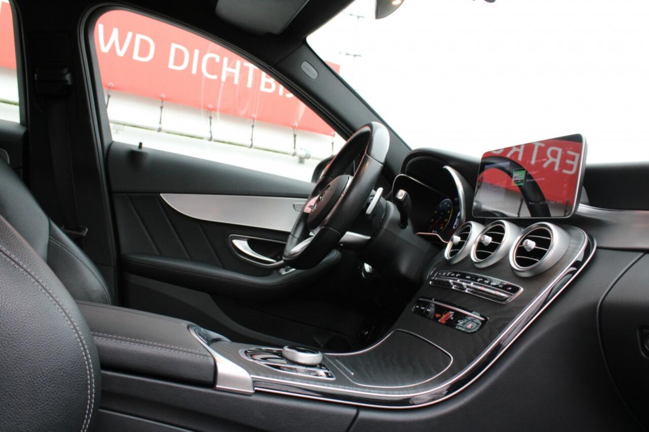Mercedes-Benz C-KLASSE 180 Business Solution AMG Automaat