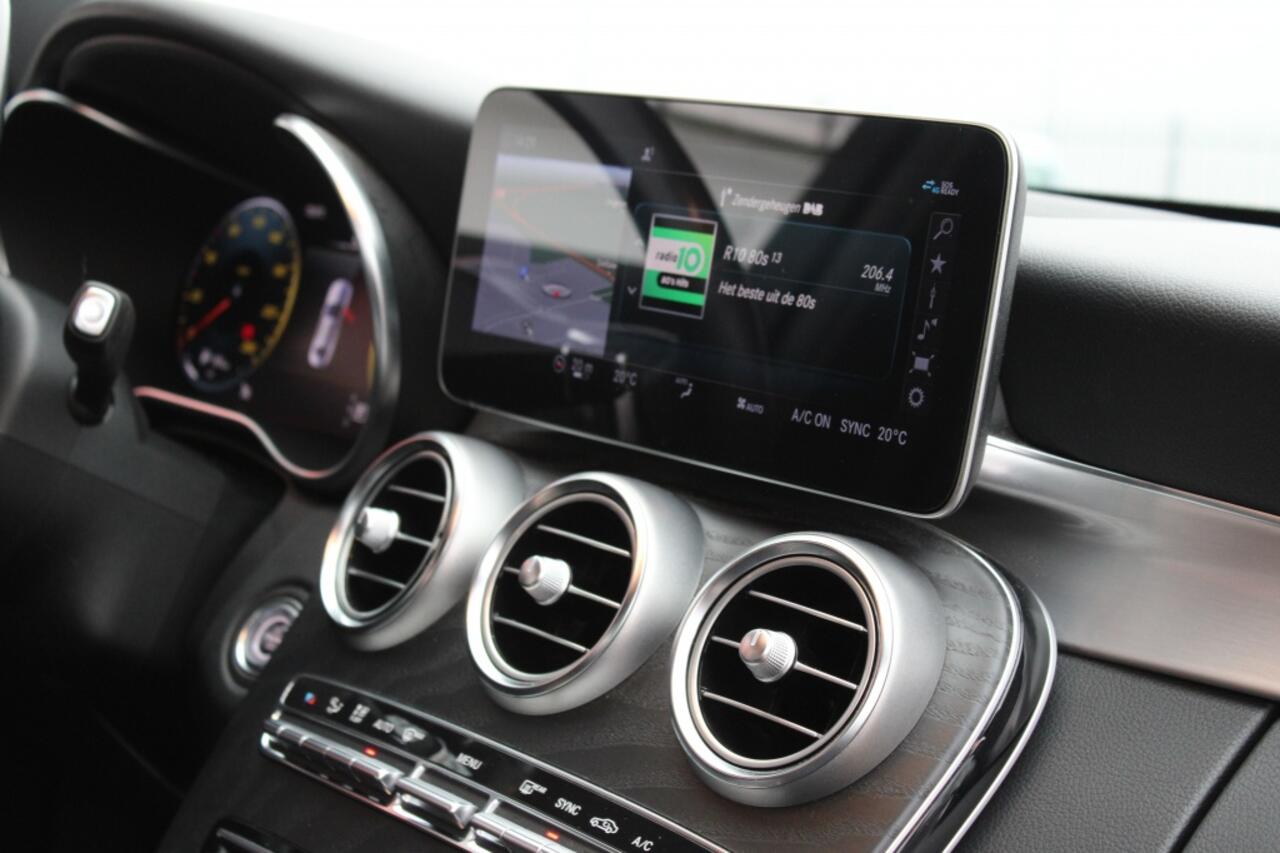 Mercedes-Benz C-KLASSE 180 Business Solution AMG Automaat