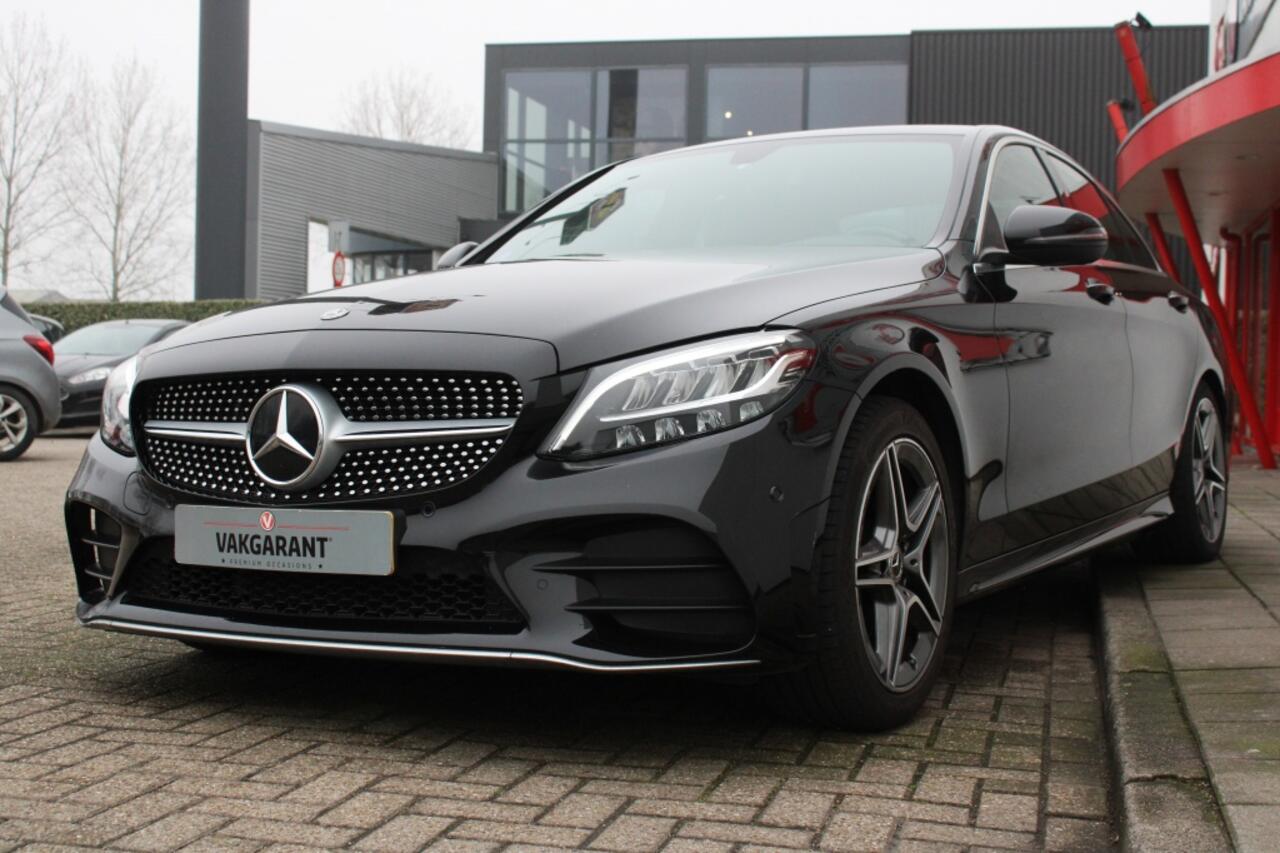 Mercedes-Benz C-KLASSE 180 Business Solution AMG Automaat