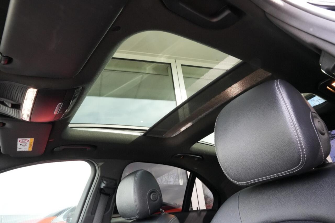 Mercedes-Benz C-KLASSE 300 E PREM AMG LINE/ PANO/Camera/ALL IN PRIJS