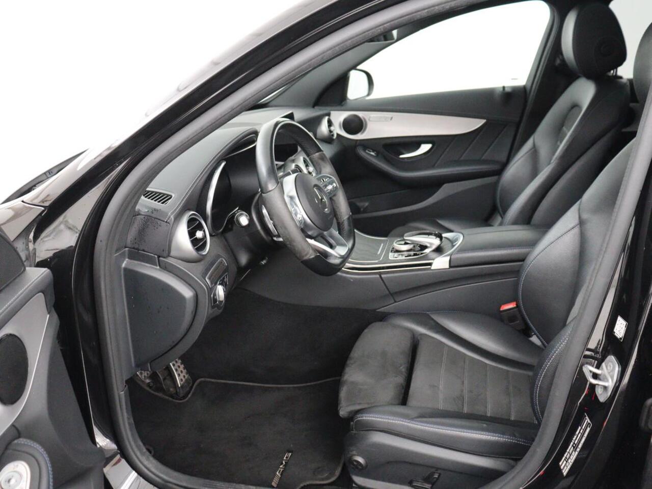 Mercedes-Benz C-KLASSE 300e AMG Limited | SOH 91% | Panoramadak | 360 Camera | Stoelverwarming | Trekhaak | Carplay | Leder/Alcantara | Sfeerverlichting | Navigatie | Cruise control | Park Assist |