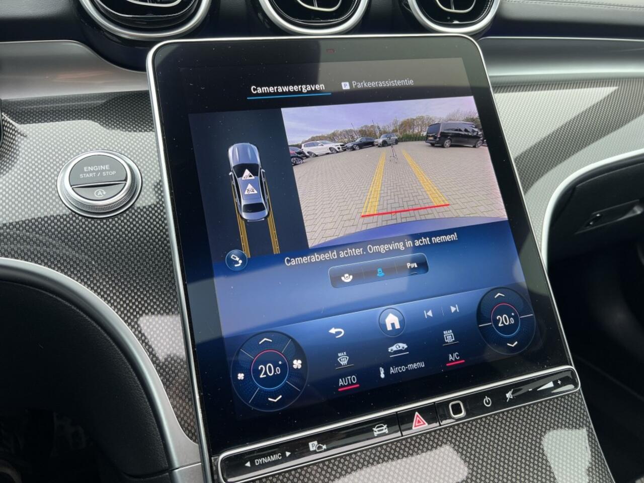 Mercedes-Benz C-KLASSE 200 AMG Line Pano Burmester Trekhaak Leder 19 Org NL