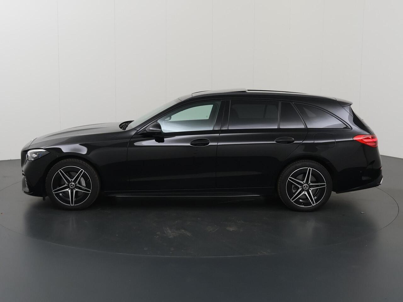Mercedes-Benz C-KLASSE Estate 300 e AMG Line | Night | 360 camera | Panoramadak | Rijassistentiepakket | Sfeerverlichting | Premium sound system |