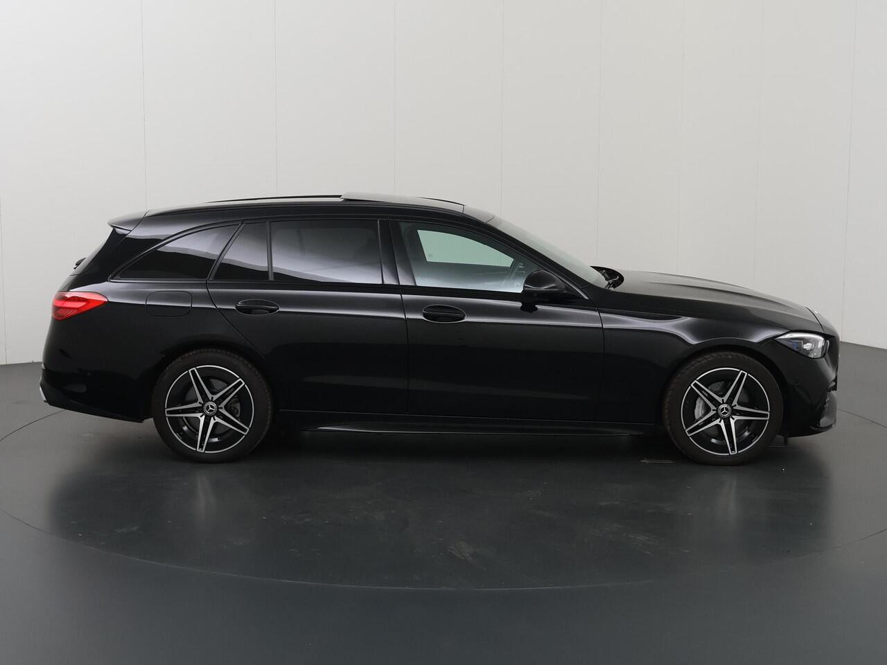 Mercedes-Benz C-KLASSE Estate 300 e AMG Line | Night | 360 camera | Panoramadak | Rijassistentiepakket | Sfeerverlichting | Premium sound system |