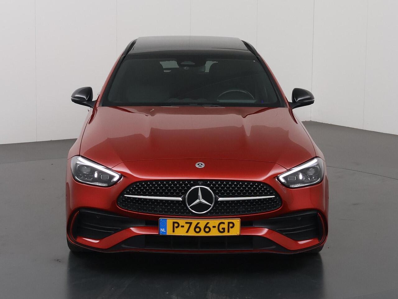 Mercedes-Benz C-KLASSE Estate 200 Launch Edition AMG Line | Night | Panoramadak | Memory | Sfeerverlichting | 360 camera | Digital light |