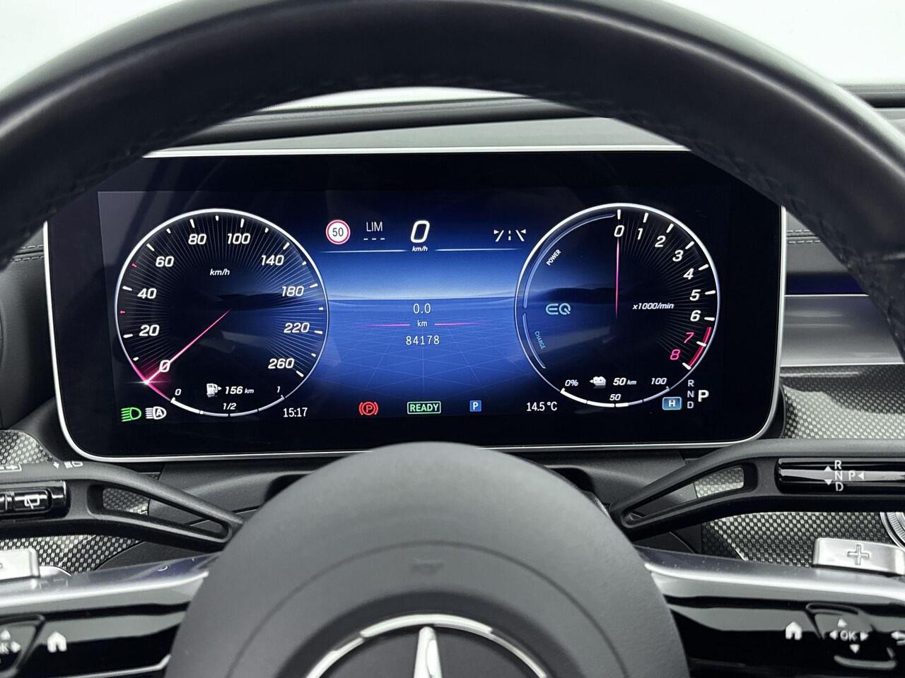 Mercedes-Benz C-KLASSE Estate 300 e AMG Line 313PK | Premium-Pakket | Panorama-dak | Massagestoelen | Memoryseats | Digital Light | 360 Camera | Keyless | Volleder Interieur | Stoelverwarming | Apple CarPlay & Android Auto