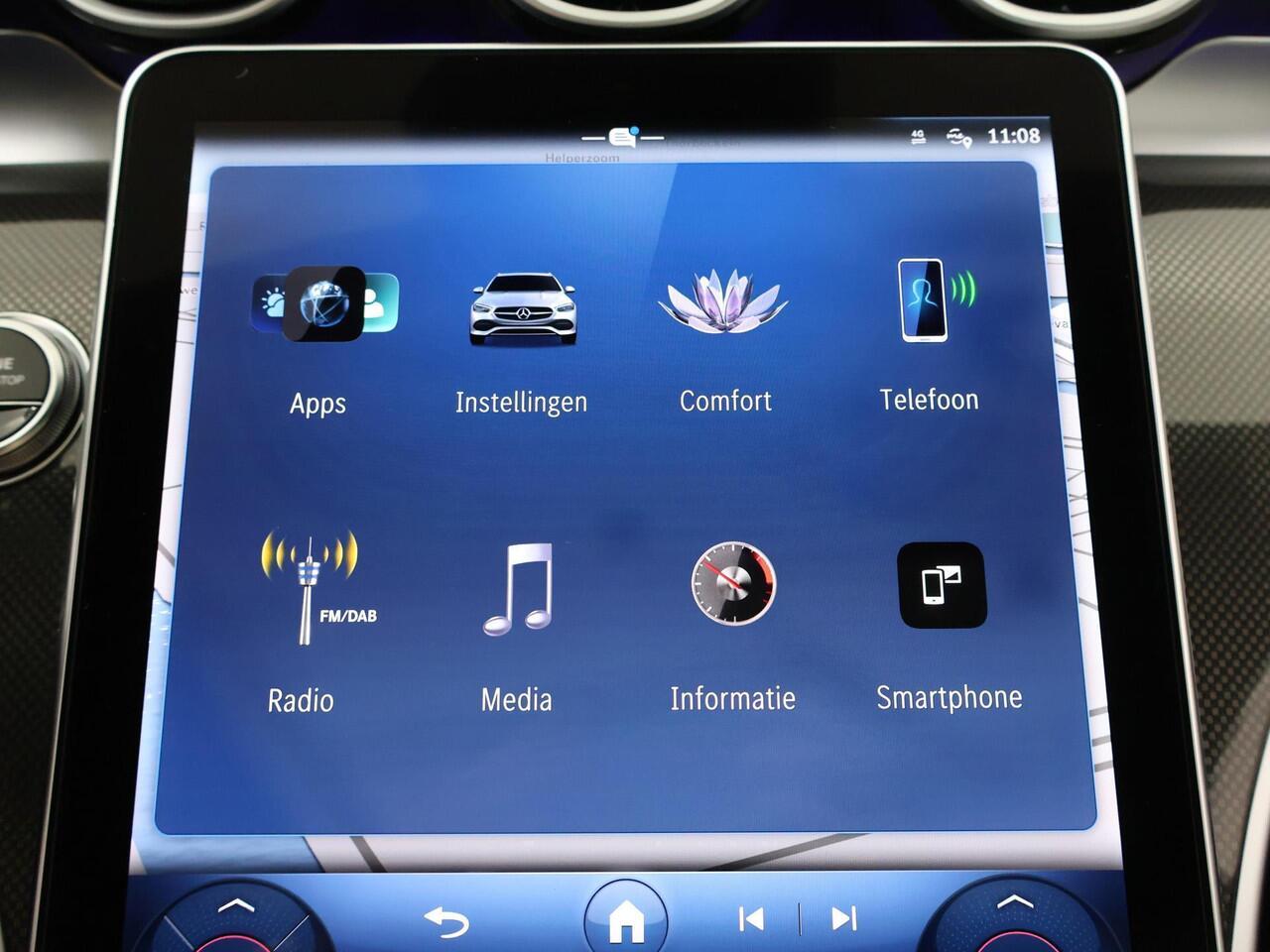 Mercedes-Benz C-KLASSE Estate 180 AMG NIGHT | Panoramadak | Stoelmemory | Achteruitrijcamera | LED High Performance koplampen | Lichte Bekleding | Sfeerverlichting |