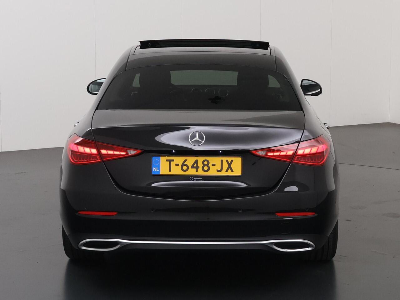 Mercedes-Benz C-KLASSE 180 Luxury Line | Panoramadak | Memory | Stoelverwarming | Getint glas | Sfeerverlichting |