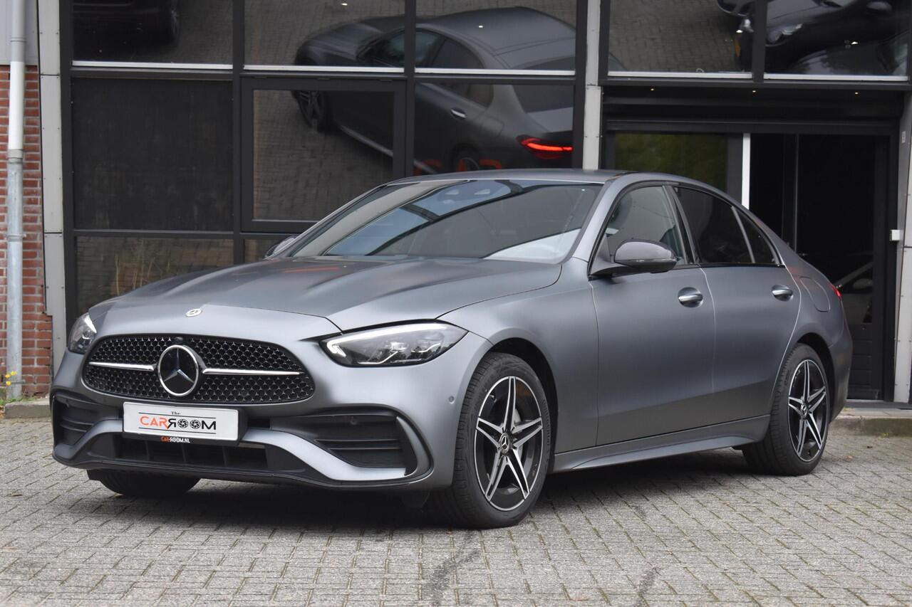 Mercedes-Benz C-KLASSE 300e AMG Line Plug-in Hybride Lane ACC Camera Mat Grijs
