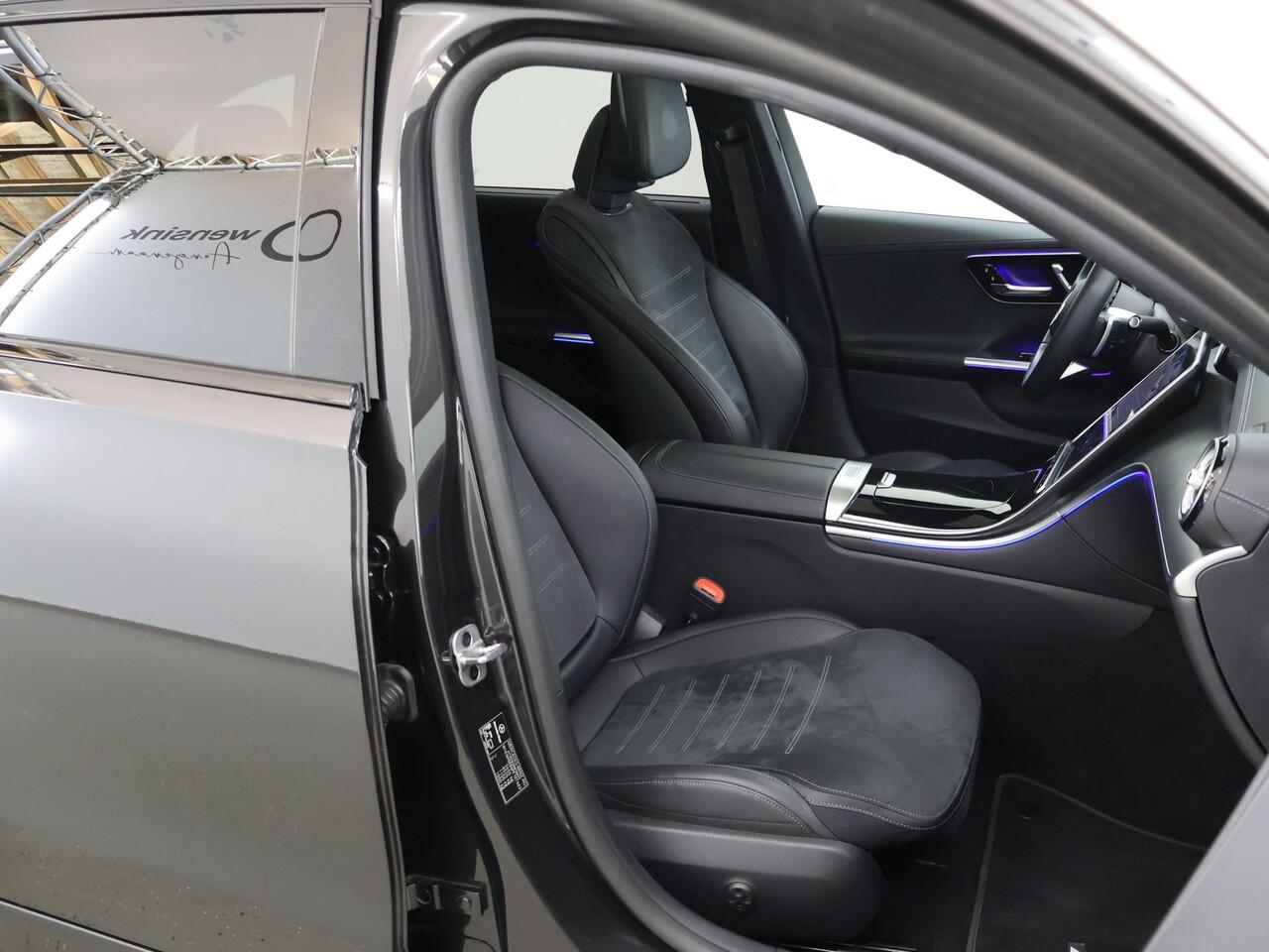 Mercedes-Benz C-KLASSE Estate 300 e AMG Line Limited | Burmester | Panoramadak | Trekhaak | Sfeerverlichting | Night pakket |