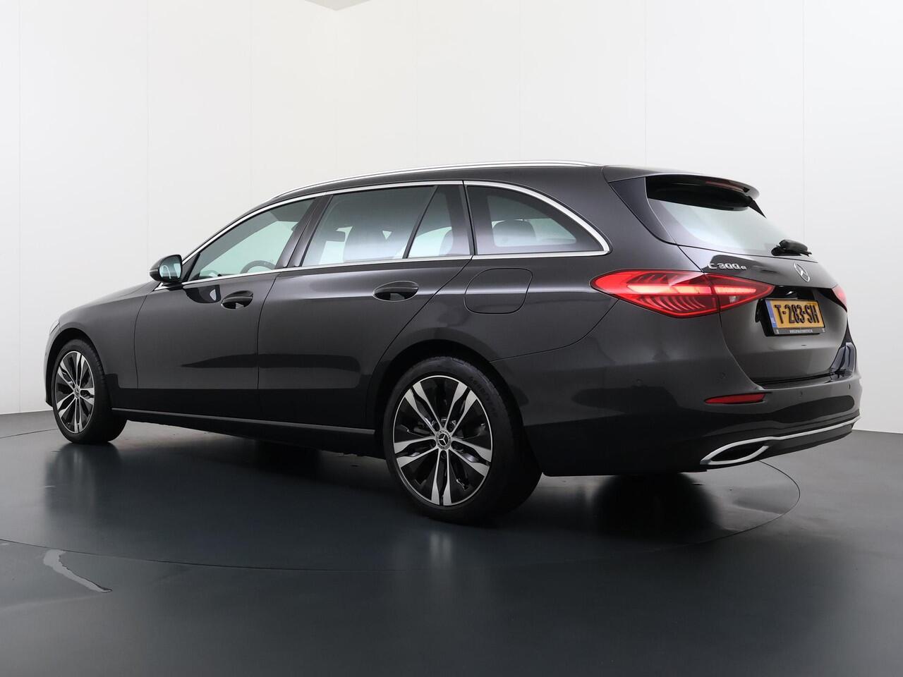 Mercedes-Benz C-KLASSE Estate 300 e Luxury Line | ELKTR. TREKHAAK | DODE HOEK DETECTIE | ELKTR. STOELEN MET GEHEUGEN | APPLE CARPLAY |