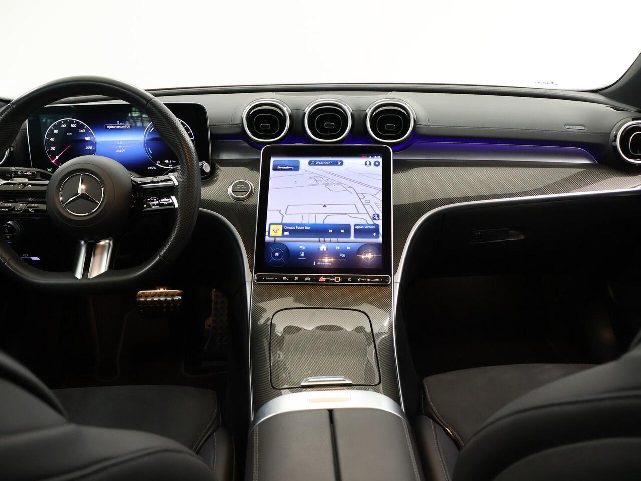 Mercedes-Benz C-KLASSE Estate 300 e AMG Line | Night | Trekhaak | Panoramadak | Sfeerverlichting |