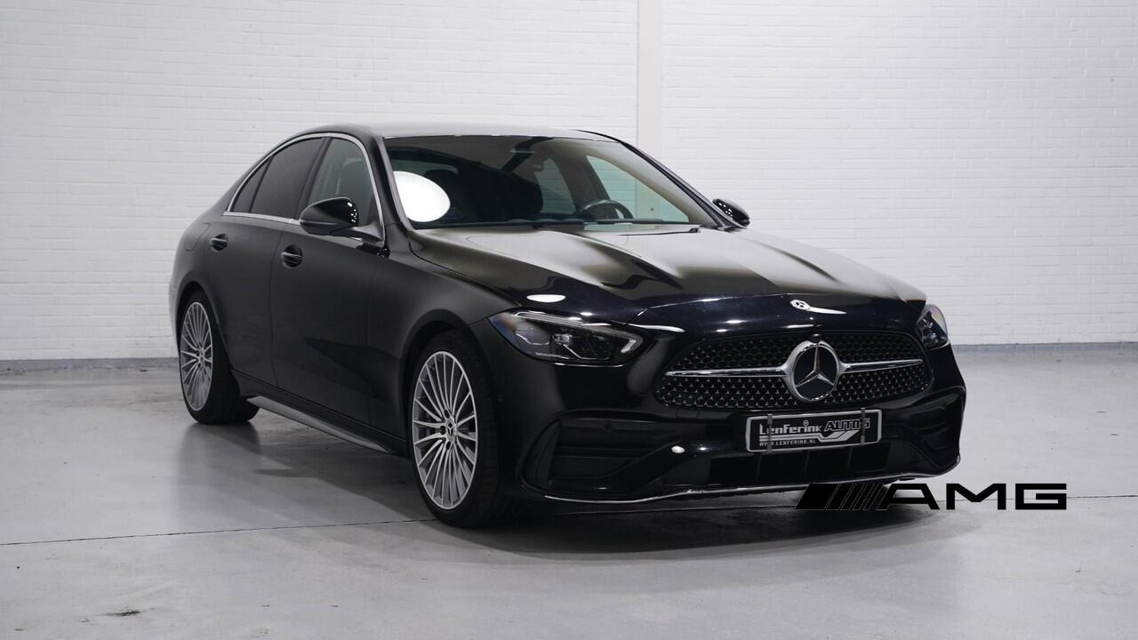 Mercedes-Benz C-KLASSE 180 AMG Line AMG-pakket ECC ACC DAB PDC v+a 1e eigenaar NAP apple-carplay digitale-cockpit camera verkeersborden herkenning 19"LMV stoelverwarming Full-map navi