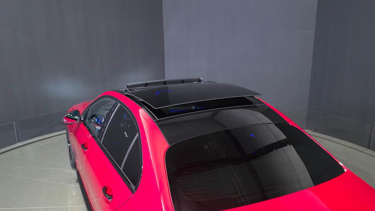 Mercedes-Benz C-KLASSE 300 e AMG | Panorama | Memory | Head-Up | Stoelkoeling