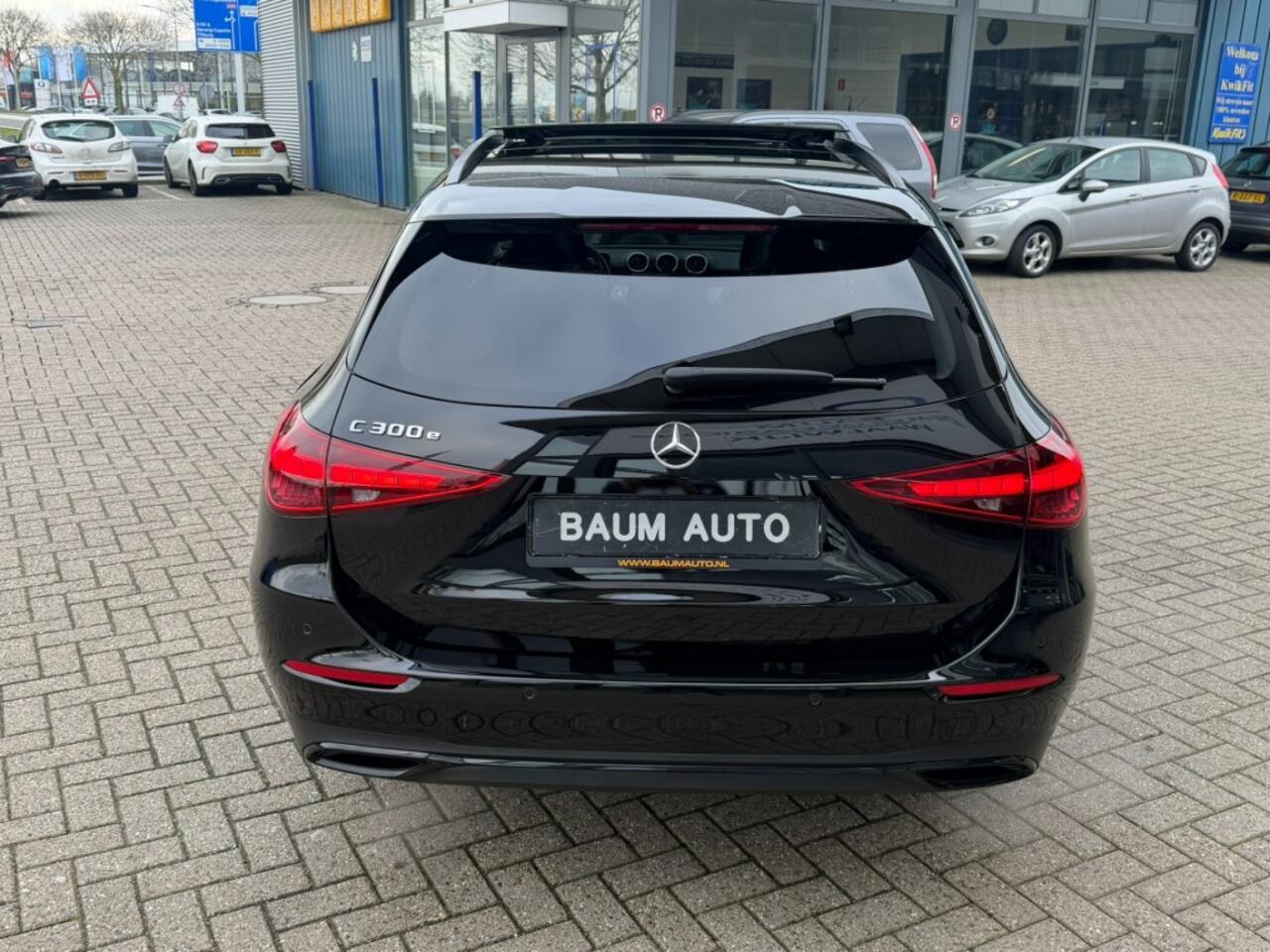 Mercedes-Benz C-KLASSE 300e PHEV BUSINESS LINE PANORAMADAK NAVI PDC-CAMERA.