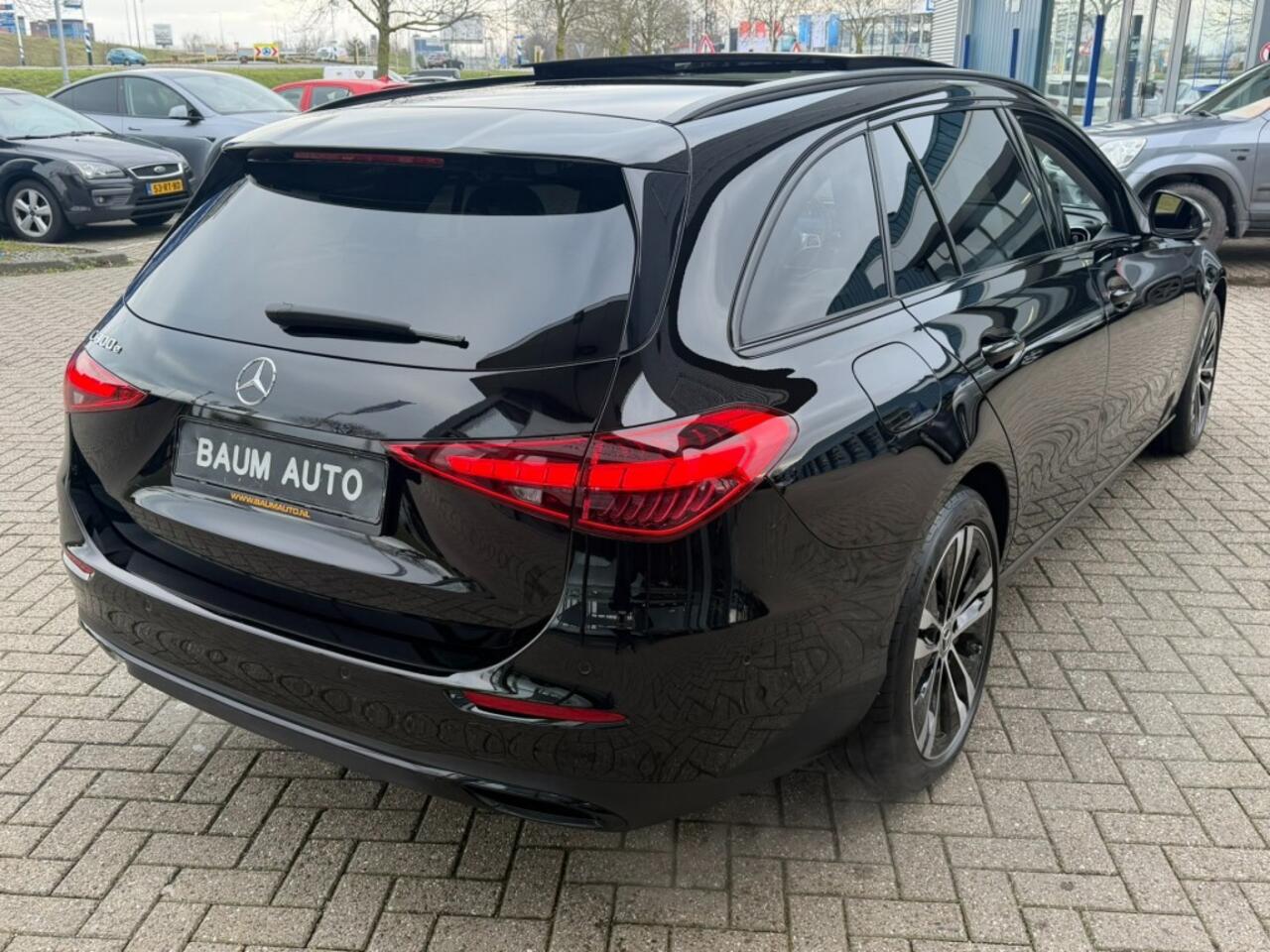 Mercedes-Benz C-KLASSE 300e PHEV BUSINESS LINE PANORAMADAK NAVI PDC-CAMERA.
