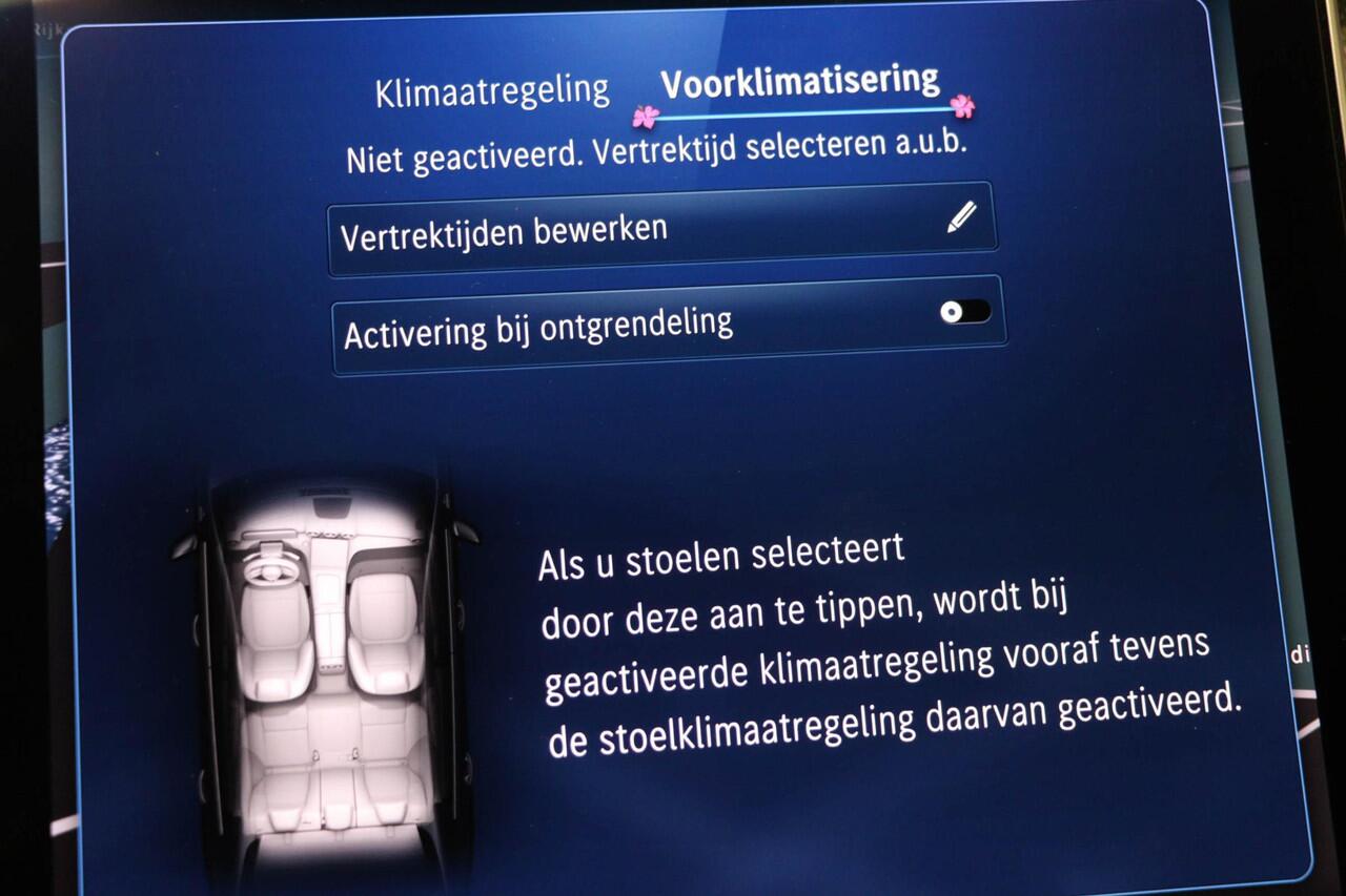 Mercedes-Benz C-KLASSE 300 e AMG Line | PANORAMADAK | VOORKLIMATISERING | CAMERA