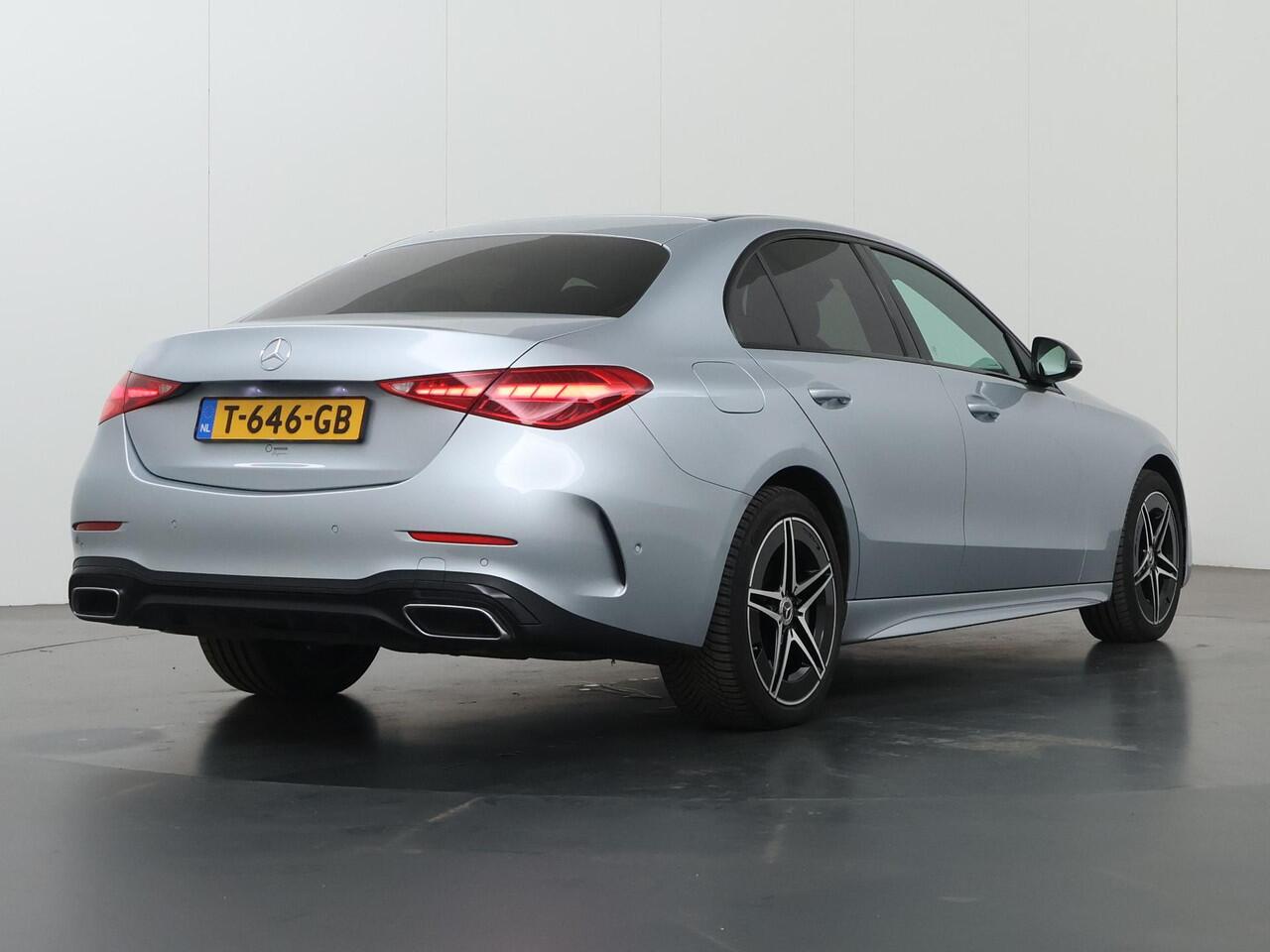 Mercedes-Benz C-KLASSE 300 e AMG Line | Night | Trekhaak | Sfeerverlichting | Stoelverwarming |