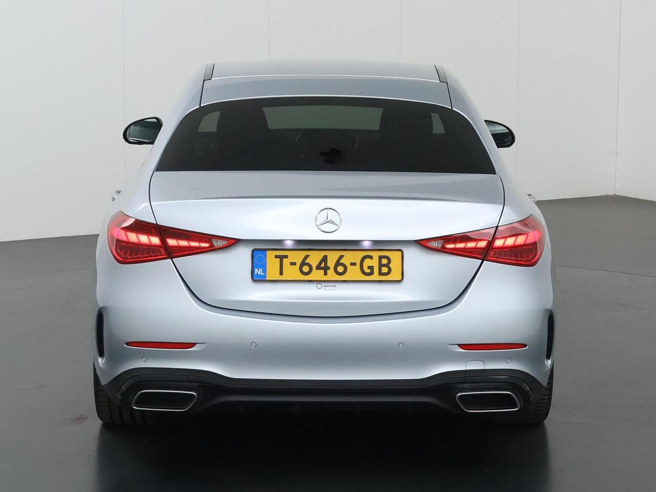 Mercedes-Benz C-KLASSE 300 e AMG Line | Night | Trekhaak | Sfeerverlichting | Stoelverwarming |