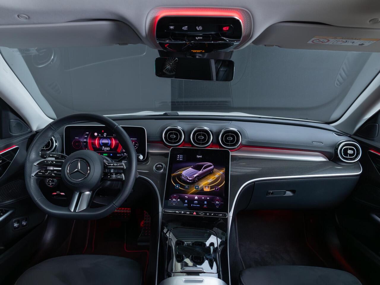 Mercedes-Benz C-KLASSE Estate 300 e AMG Line Panorama dak | Trekhaak