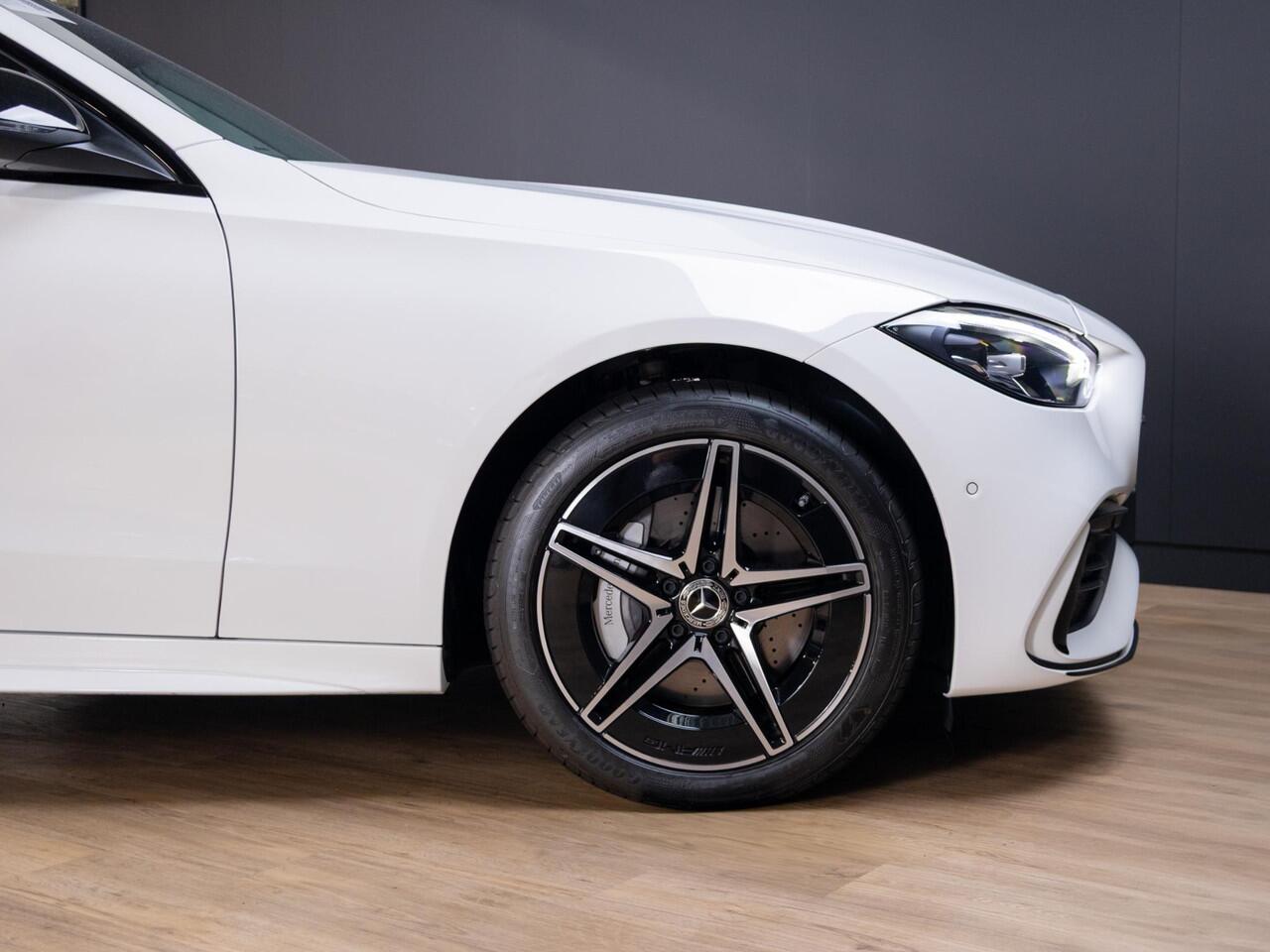 Mercedes-Benz C-KLASSE Estate 300 e AMG Line Panorama dak | Trekhaak