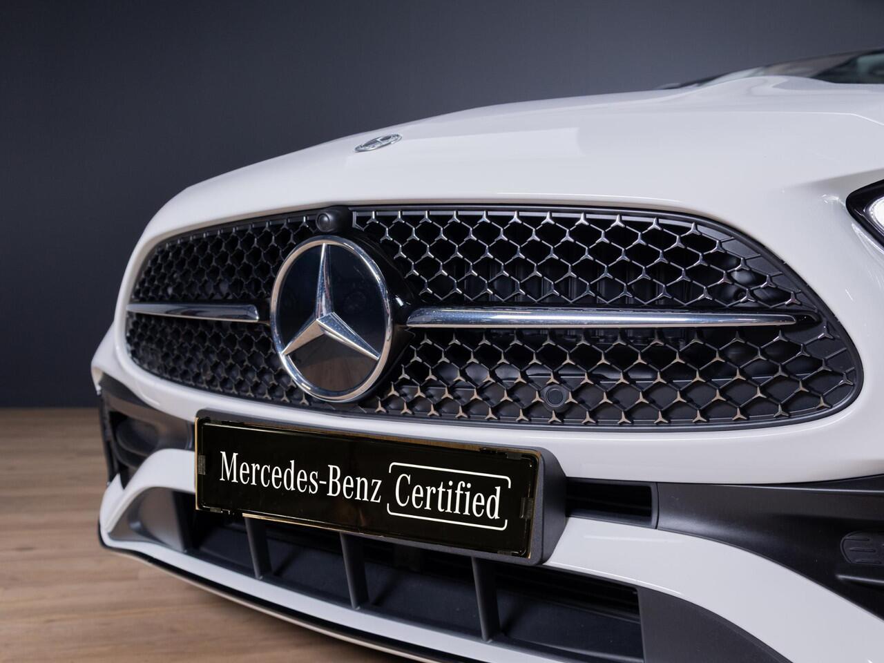 Mercedes-Benz C-KLASSE Estate 300 e AMG Line Panorama dak | Trekhaak