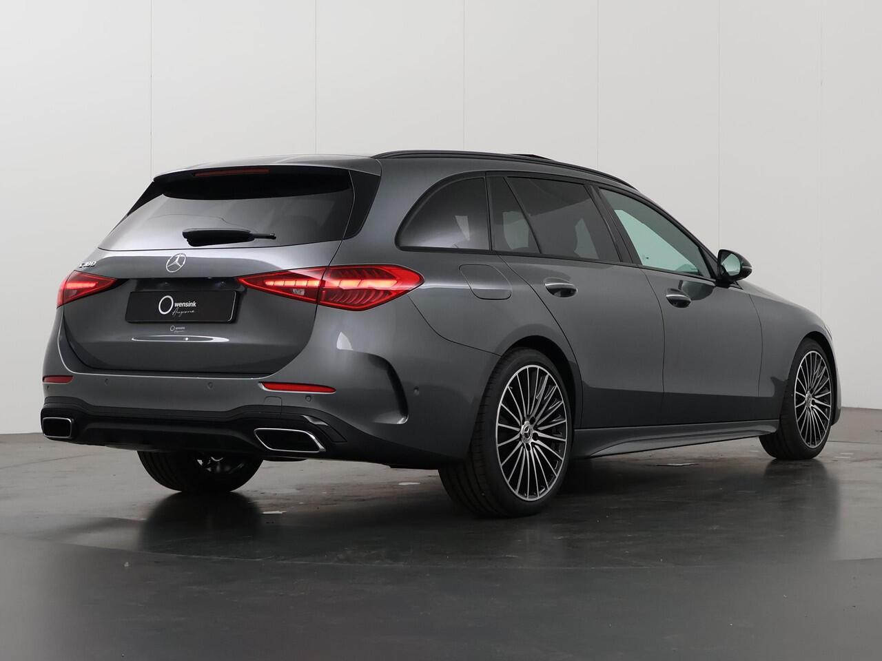 Mercedes-Benz C-KLASSE Estate 180 AMG Line | Premium Pack | Panoramaschuifdak | Augmented reality Navigatie | DIGITAL LIGHT | 360°-camera| Premium sfeerverlichting |