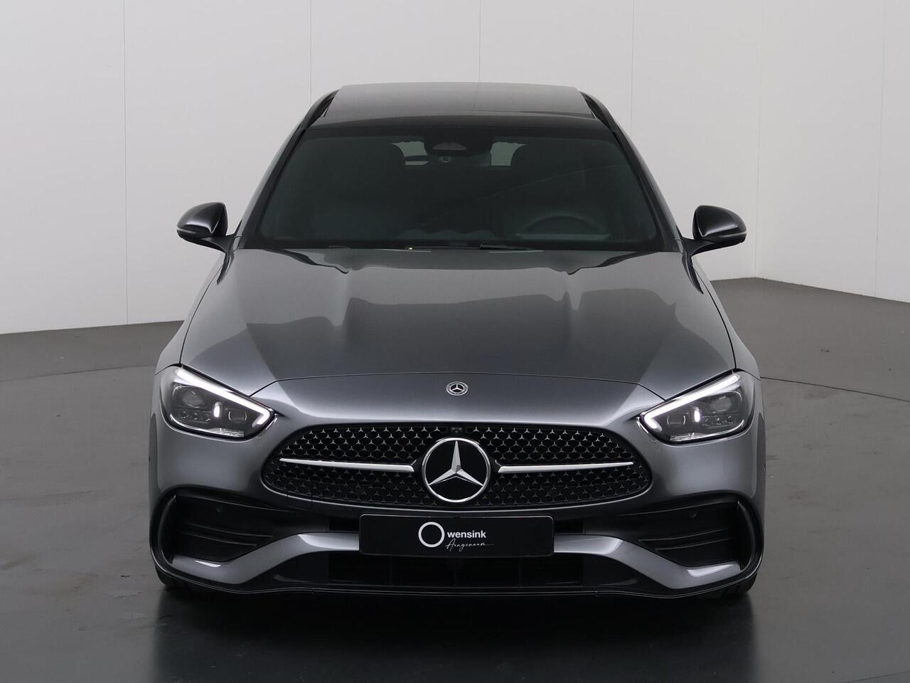 Mercedes-Benz C-KLASSE Estate 180 AMG Line | Premium Pack | Panoramaschuifdak | Augmented reality Navigatie | DIGITAL LIGHT | 360°-camera| Premium sfeerverlichting |