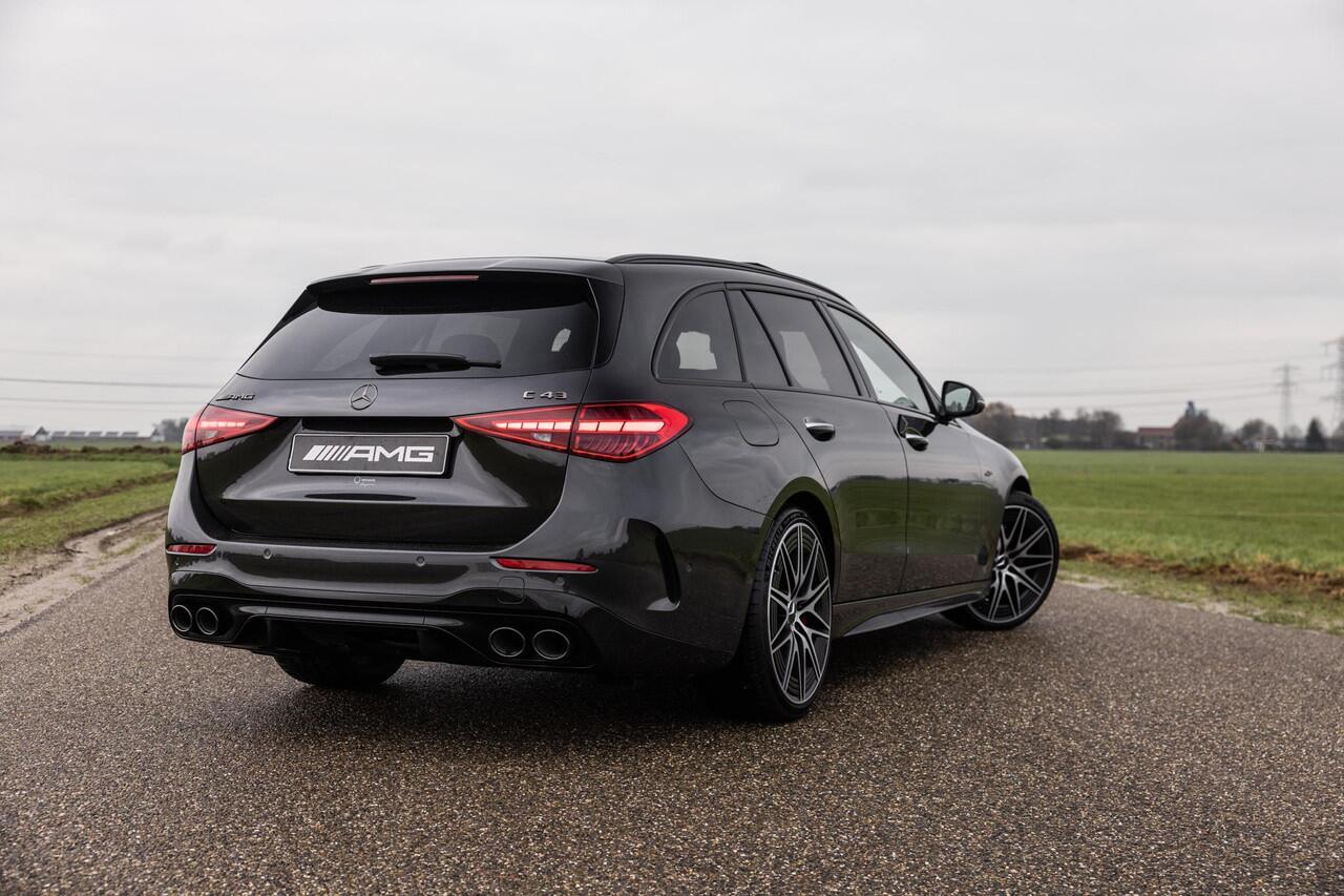 Mercedes-Benz C-KLASSE Mercedes-AMG 43 AMG Estate 4MATIC | Premium Plus | Panorama-schuifdak | BURMESTER | Trekhaak | Stoelverwarming + verkoeling | AMG Nightpakket I + II | AMG Performance stoelen |
