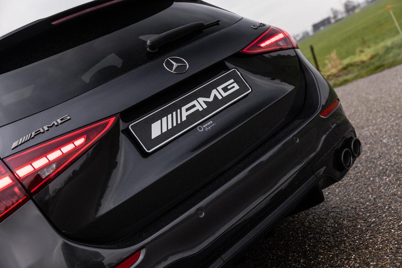 Mercedes-Benz C-KLASSE Mercedes-AMG 43 AMG Estate 4MATIC | Premium Plus | Panorama-schuifdak | BURMESTER | Trekhaak | Stoelverwarming + verkoeling | AMG Nightpakket I + II | AMG Performance stoelen |
