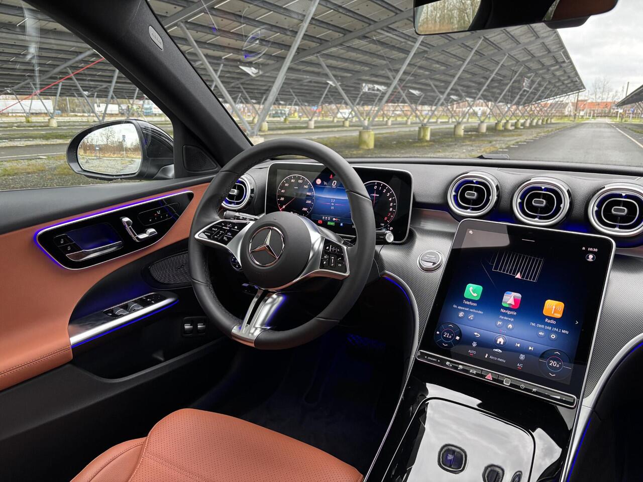 Mercedes-Benz C-KLASSE Estate 300e Star Edition Luxury Line | Panoramadak | Memory stoelen | Sfeerverlichting | Parkeercamera | Stoelverwarming |