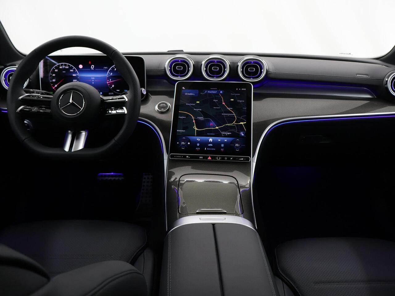 Mercedes-Benz C-KLASSE 180 Star Edition AMG Line | Panoramadak | Digital Light | Keyless Entry | Night