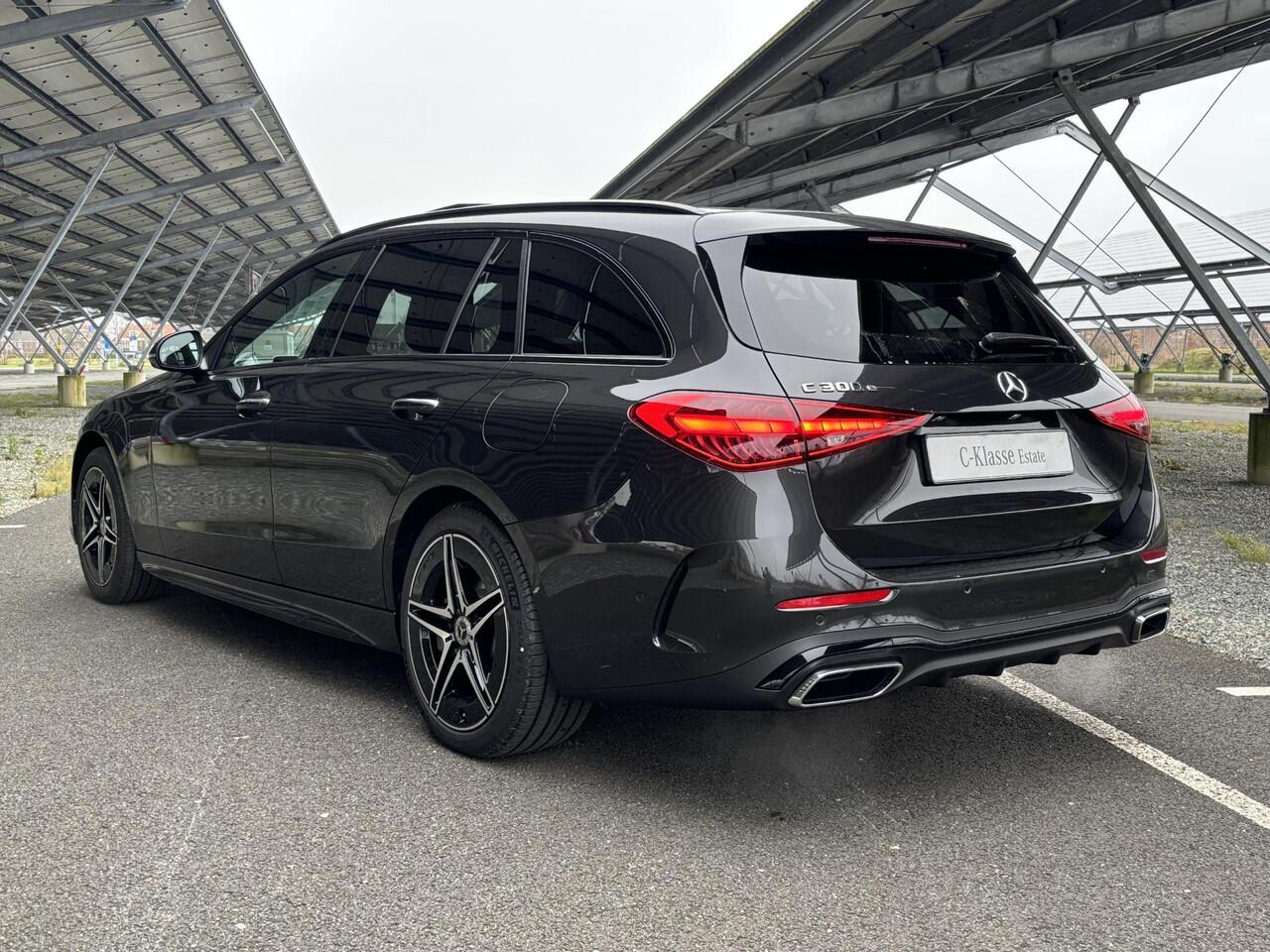 Mercedes-Benz C-KLASSE 300 e Star Edition AMG Line | Night | Panoramadak | Burmester | Memory | 360 camera | Digital light | Rijassistentie pakket | Afneembare trekhaak